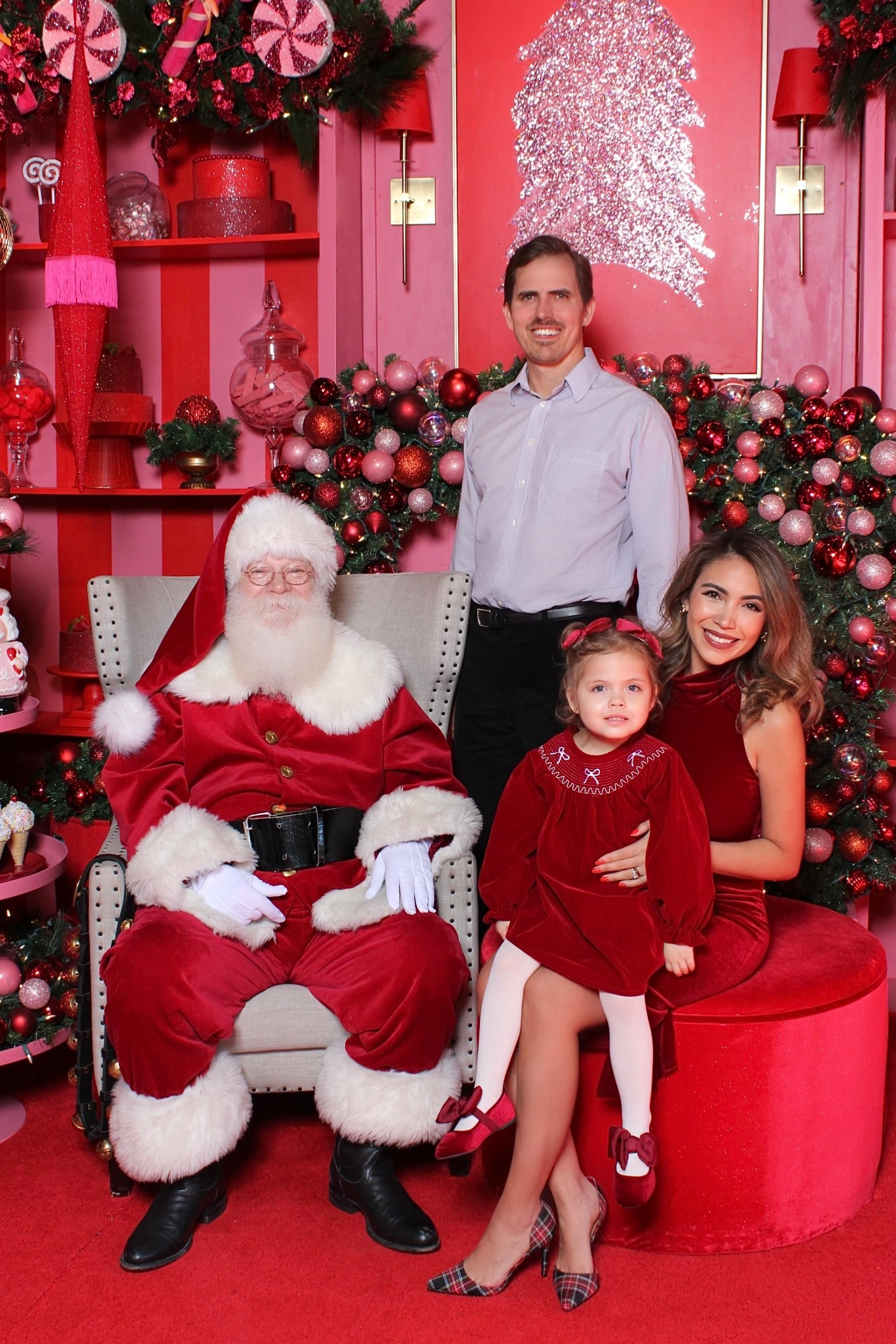 Christmas holiday photos 
Burgundy velvet dress 
Plaid heels
Toddler girl Christmas dress 
Toddler girl Christmas shoes 
Amazon finds


#LTKKids #LTKHoliday