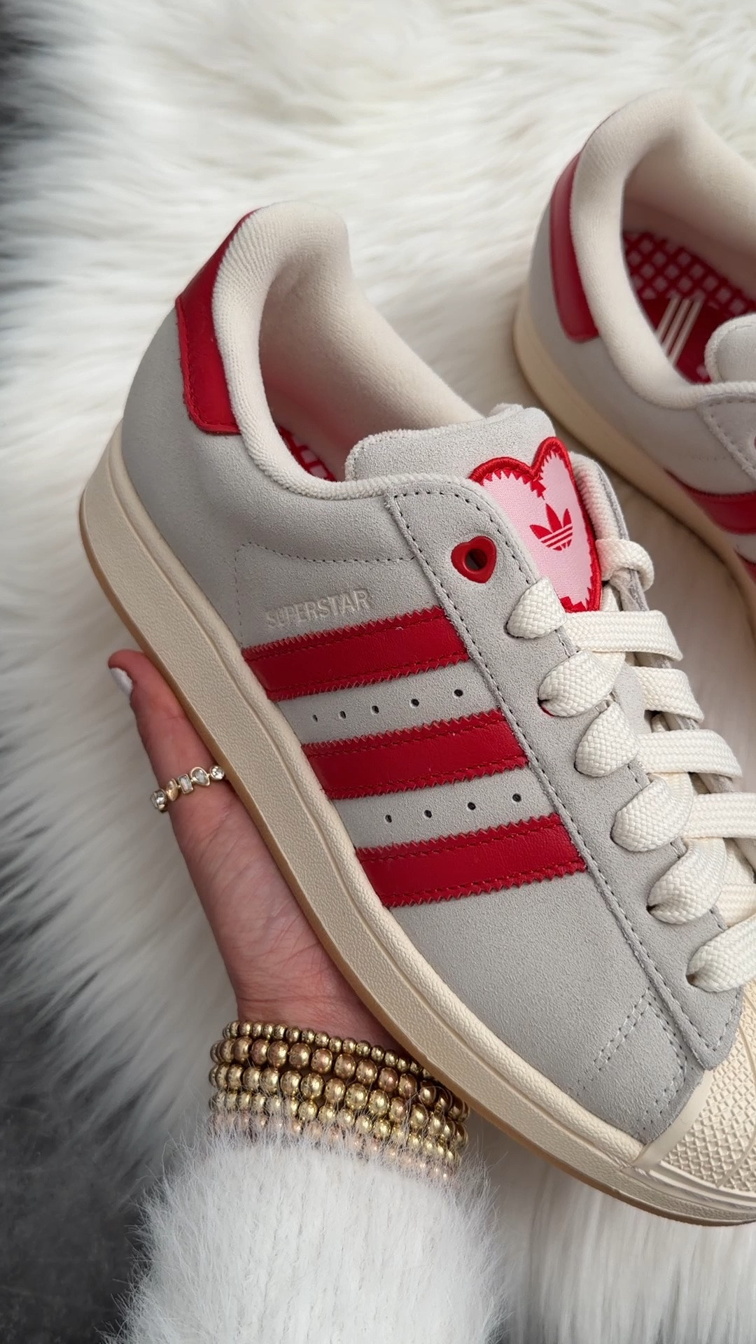 Adidas sneakers 40% off