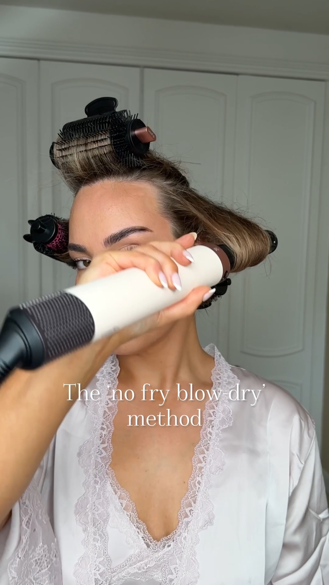 Bouncy blowdry essentials 🤍 

#LTKbeauty #LTKdatenight #LTKuk