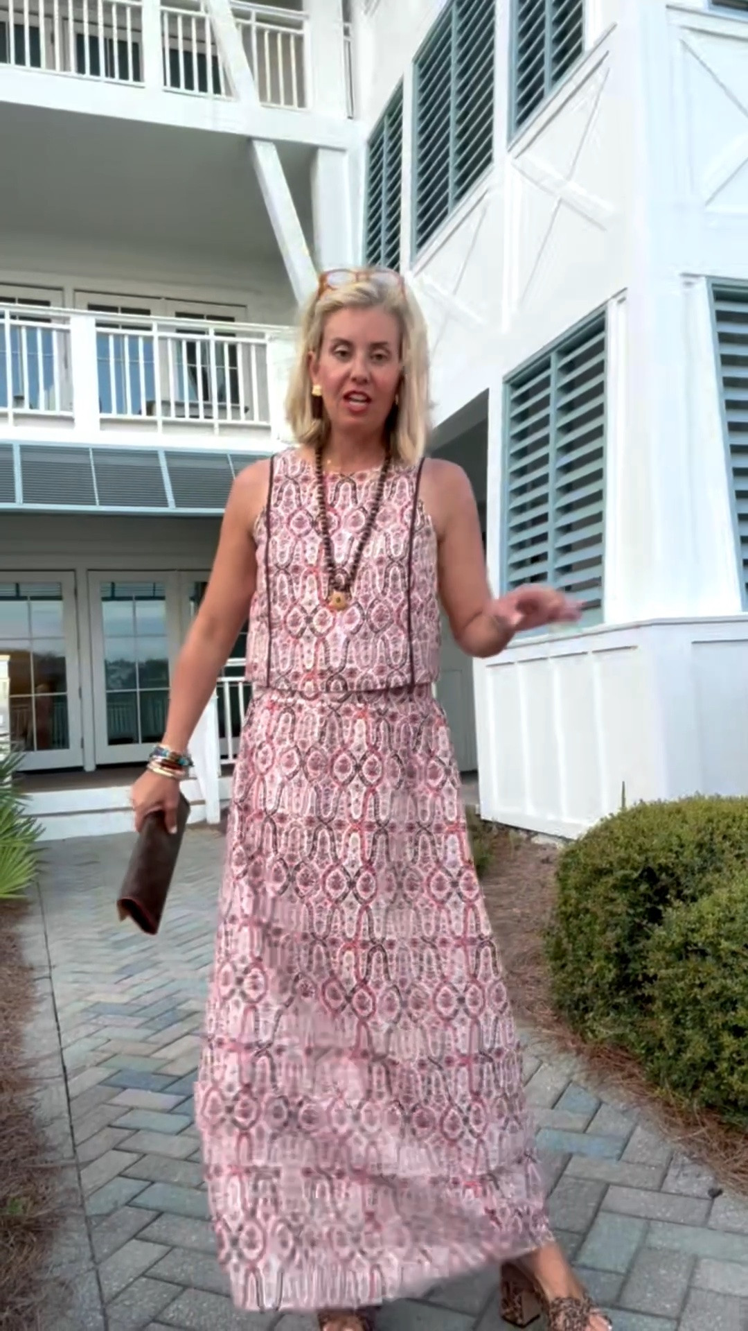 OOTN….headed to dinner is this gorgeous set from Duffield Lane!
Top - xs
Skirt - small
Heels - 8 tts

*code Catherine20 at Allie + Bess

#LTKdayinmylife #LTKootd #LTKTravel