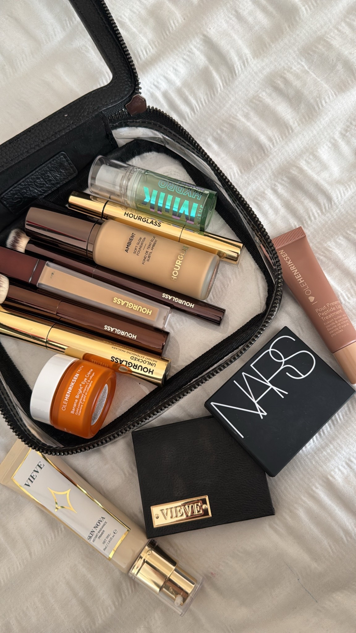 My absolute holy grail products!!!

Hourglass foundation: 6.5
Hourglass concealer in beech 
Vieve blush: Rosa 
Nars blush: behave 
Ole henriksen lip peptide 
Vieve skin nova primer 
Hourglass unlocked mascara 
Milk make up hydroprip primer 
Hourglass glossy balm in trace 
Ole henriksen banana bright eye cream. 
Hourglass foundation brush and concealer brush  

#LTKspring #LTKsale #LTKbeauty