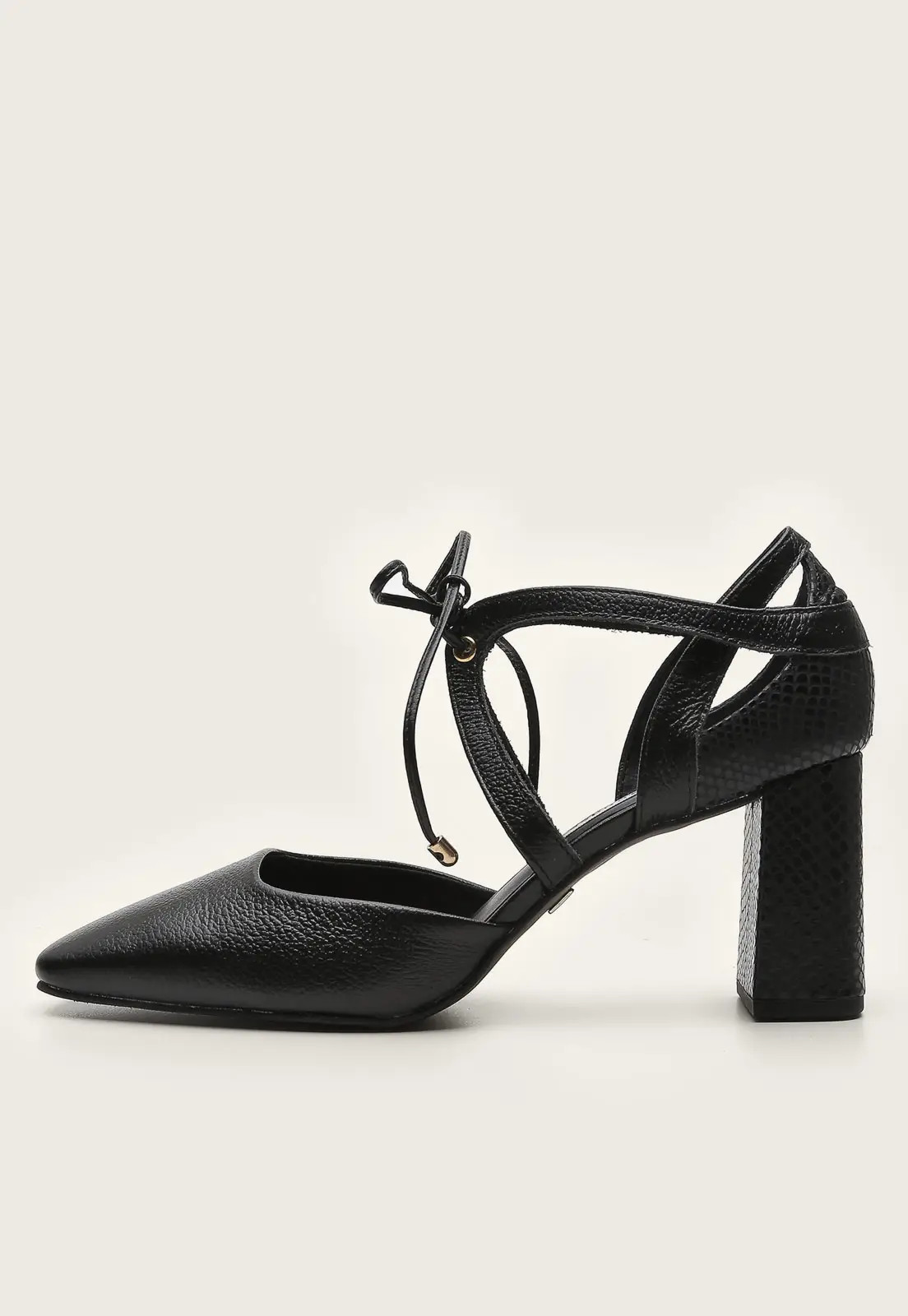 Scarpin Jorge Bischoff Amarração Preto | Dafiti (BR)