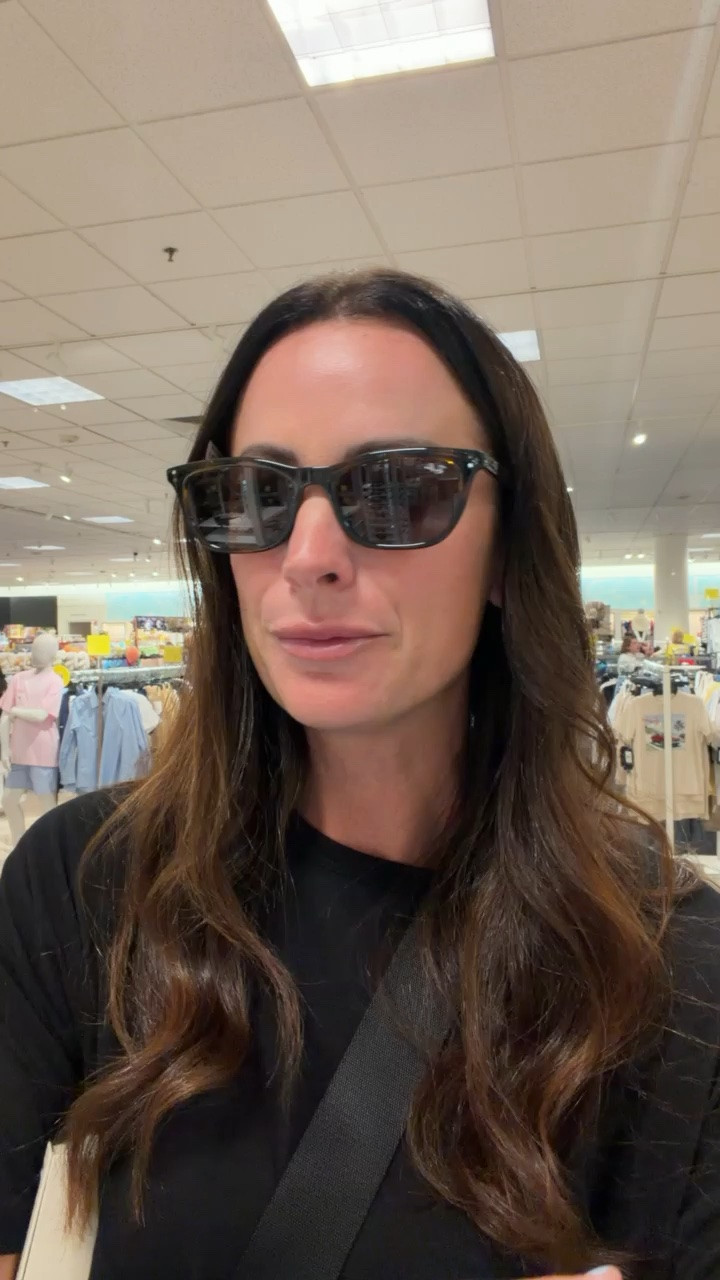 These Ray-Ban’s are on sale during the Nordstrom anniversary sale and they are such a great pair of sunglasses!! grab them now during the sale for under $100!! 

#LTKgrwm #LTKmomlife #LTKSaleAlert