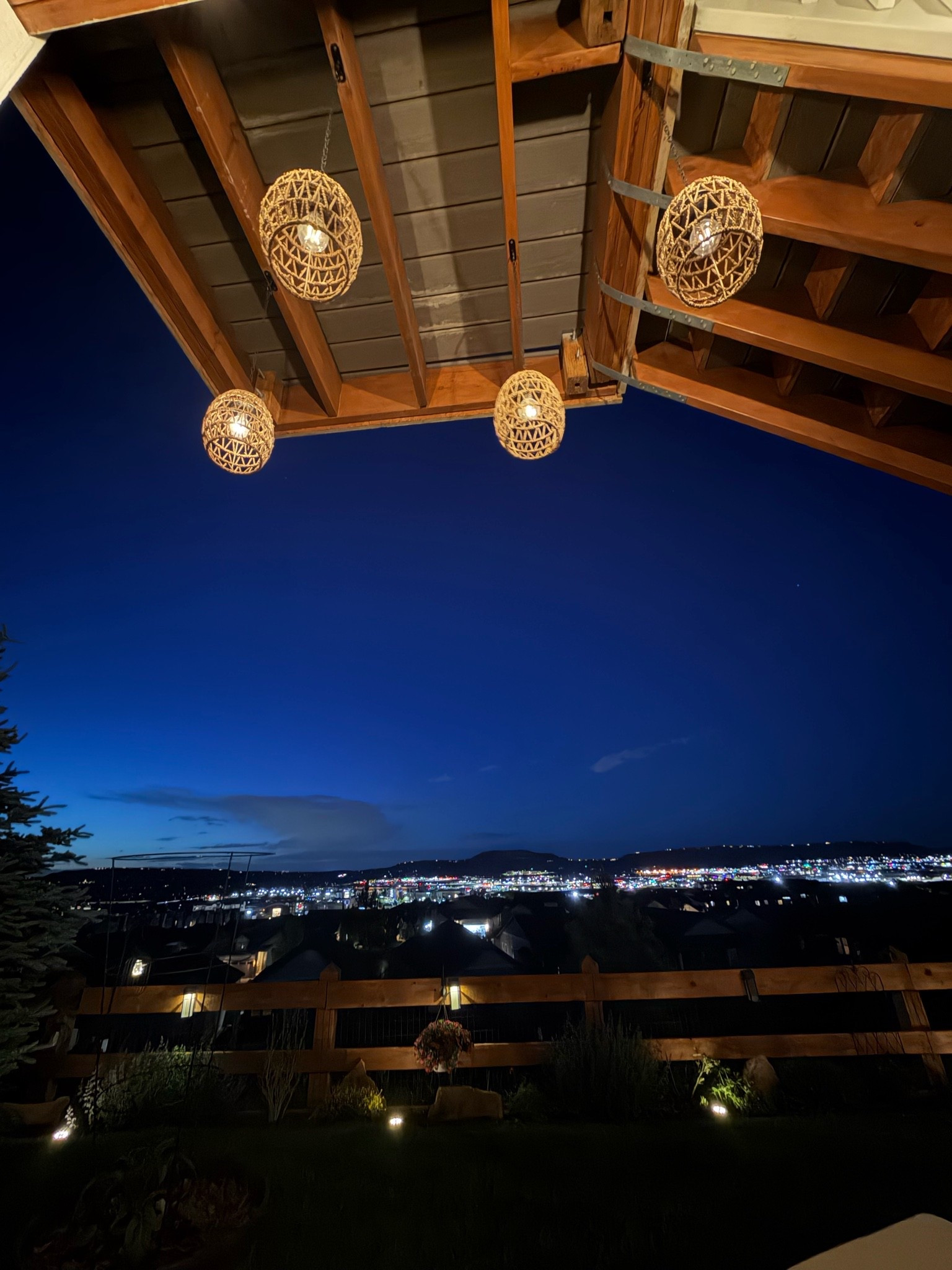 Hanging solar lights!  I’m linking all of the solar lights I have in my yard!

#LTKHome #LTKSeasonal