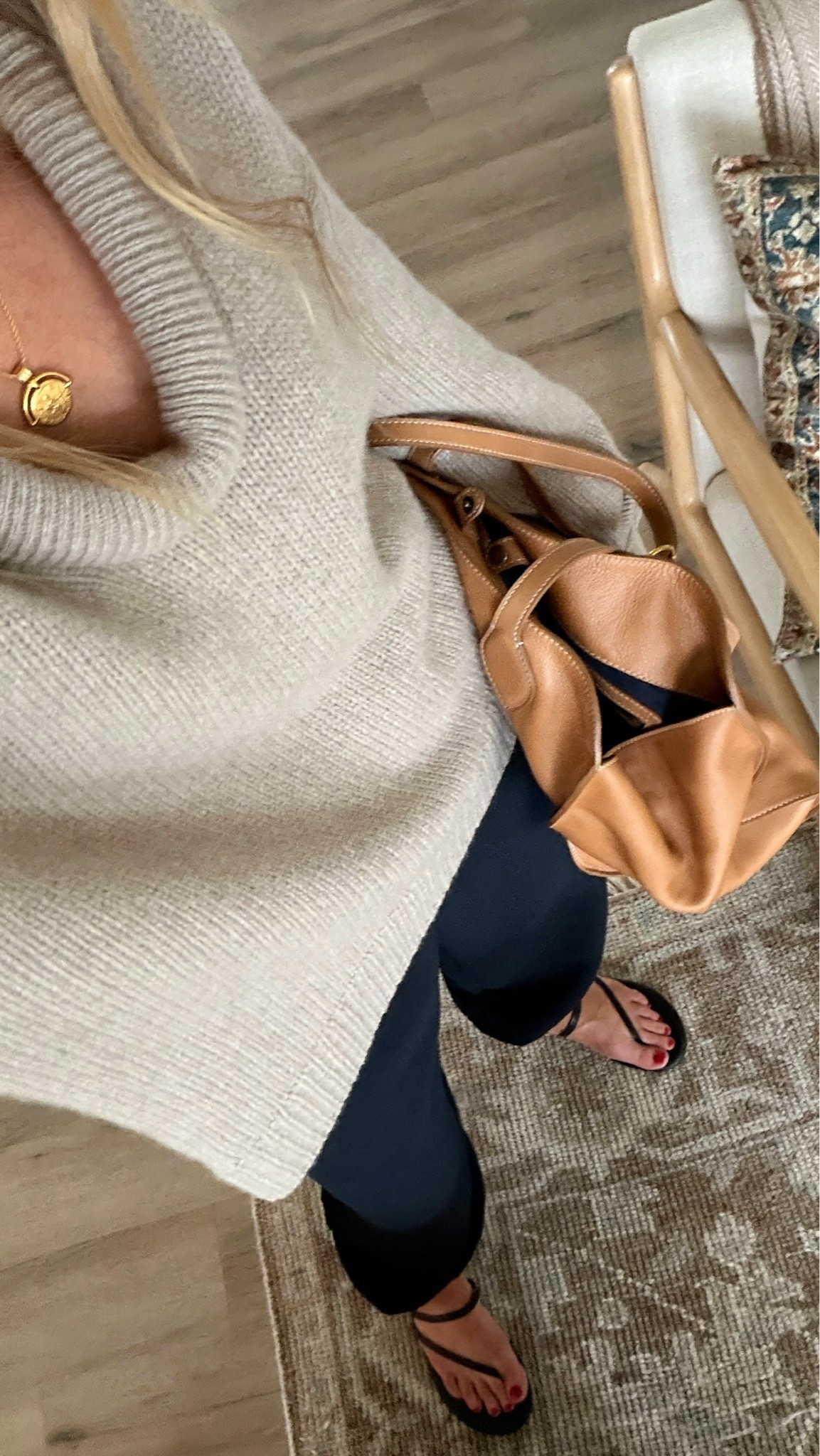 My current fav sweater + slouchy bag!

#LTKootd #LTKgrwm #LTKSeasonal