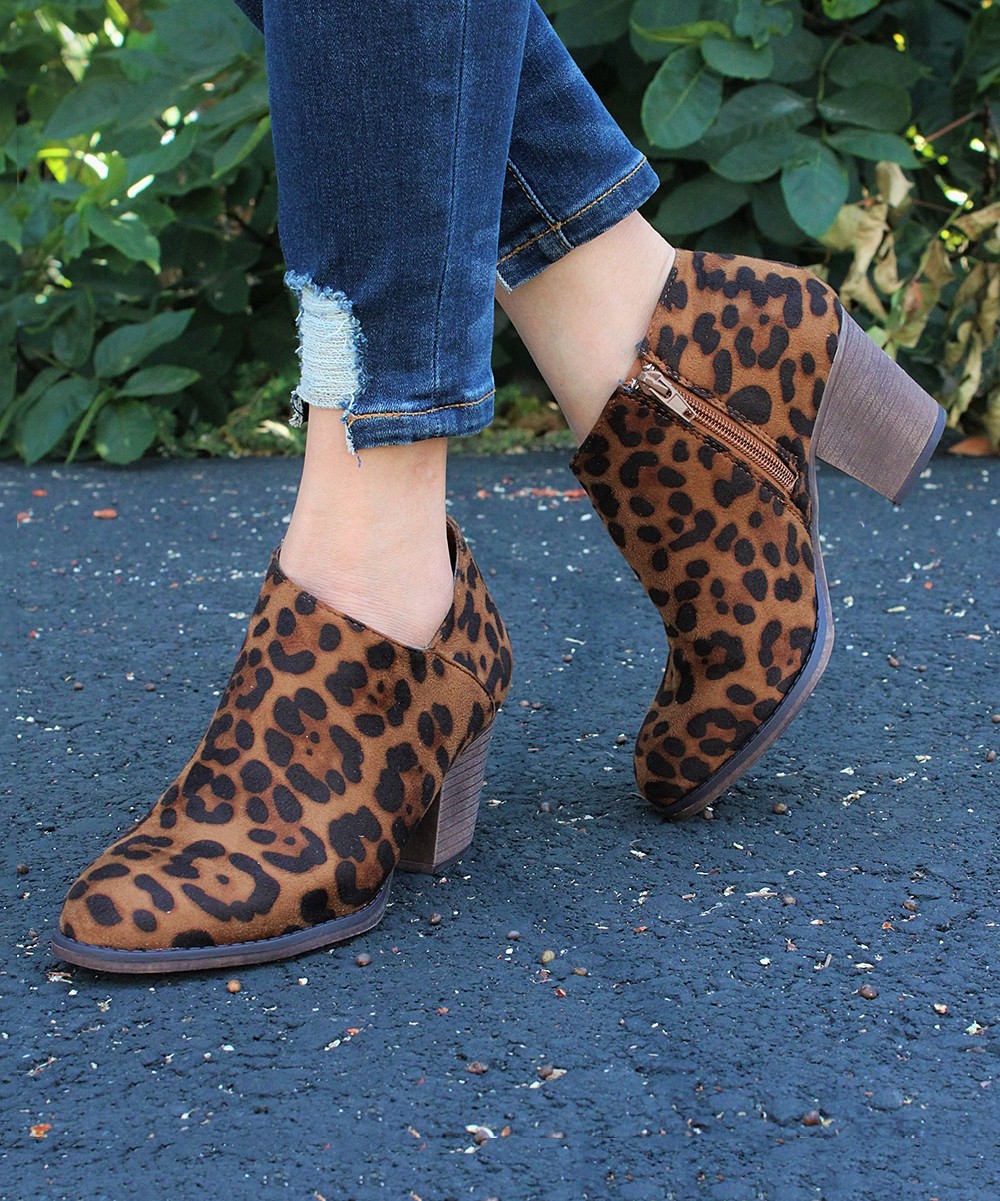 Mata Shoes Women's Casual boots LEOPARD - Brown Leopard Alfredo Bootie - Women | Zulily