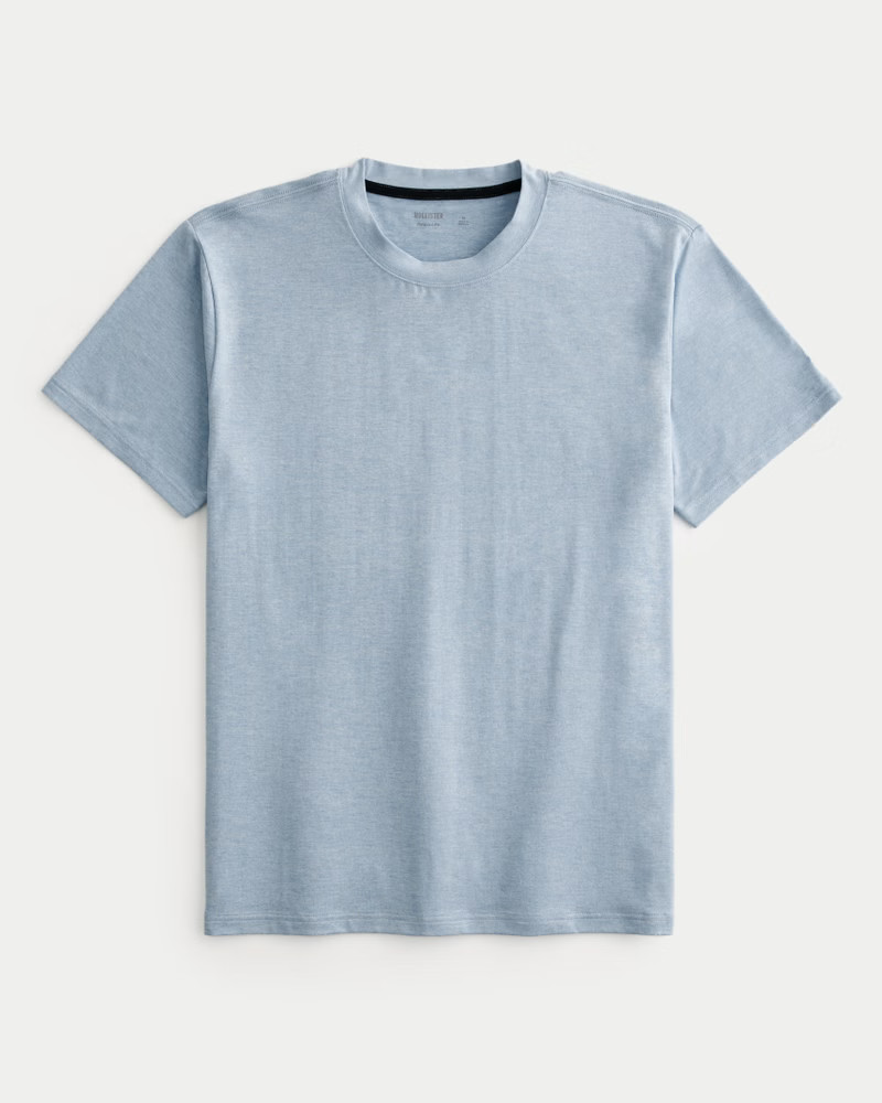 Men's Classic Fit Crew T-Shirt | Men's Tops | HollisterCo.com | Hollister (US)