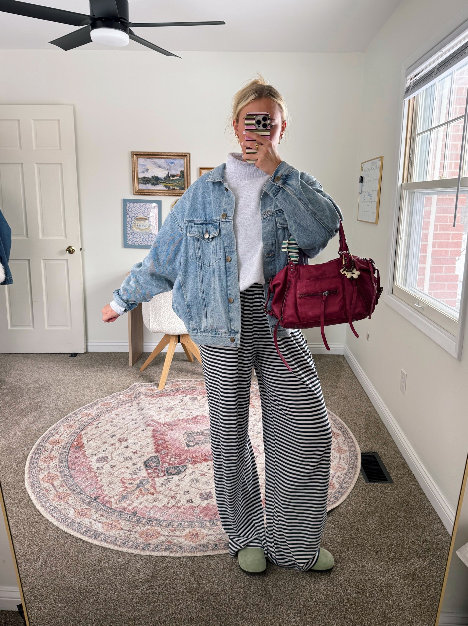How I dressed up my sweats today 🍵💐🫐 Size Small in the jacket, small in the mockneck, Small long in the pants!!

#LTKValentine #LTKootd