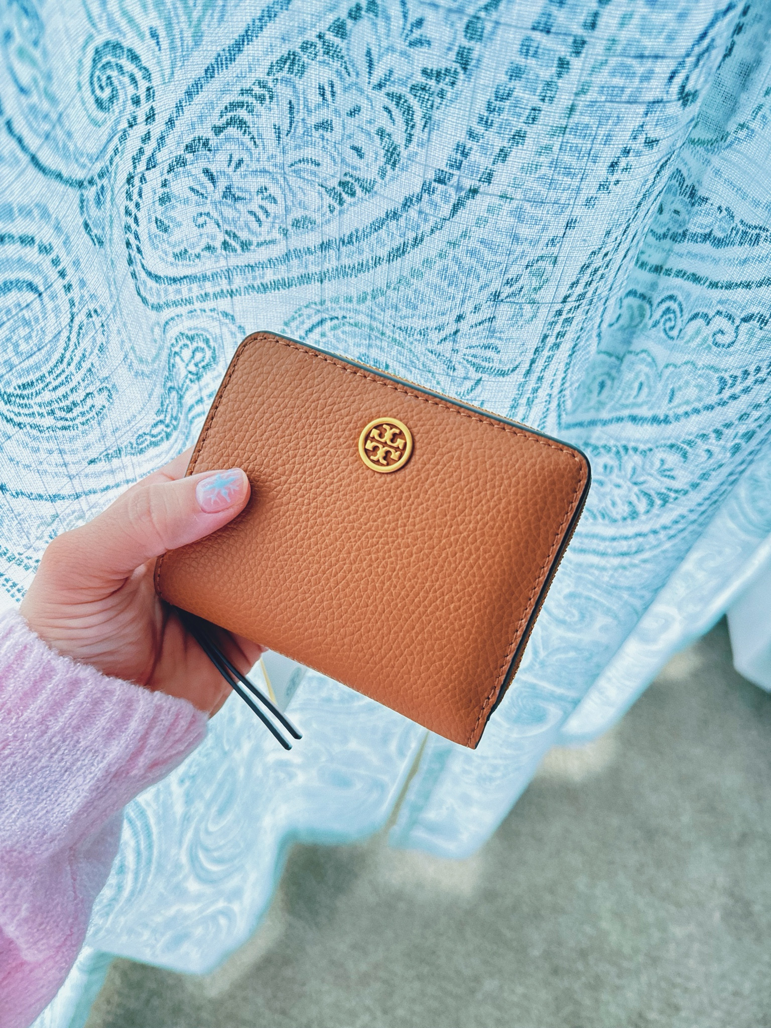 Tory Burch Wallet 

#LTKItBag #LTKHoliday #LTKGiftGuide