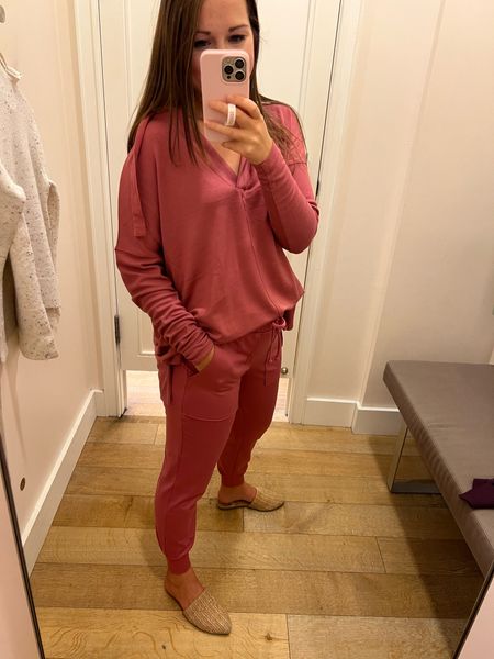 Loungewear set comes in matching or separate colors. Good for travel and weekends, but pants can pass for business casual with the right top!

Sizing- tts for both top and bottom (xs)

#LTKunder100 #LTKstyletip #LTKtravel