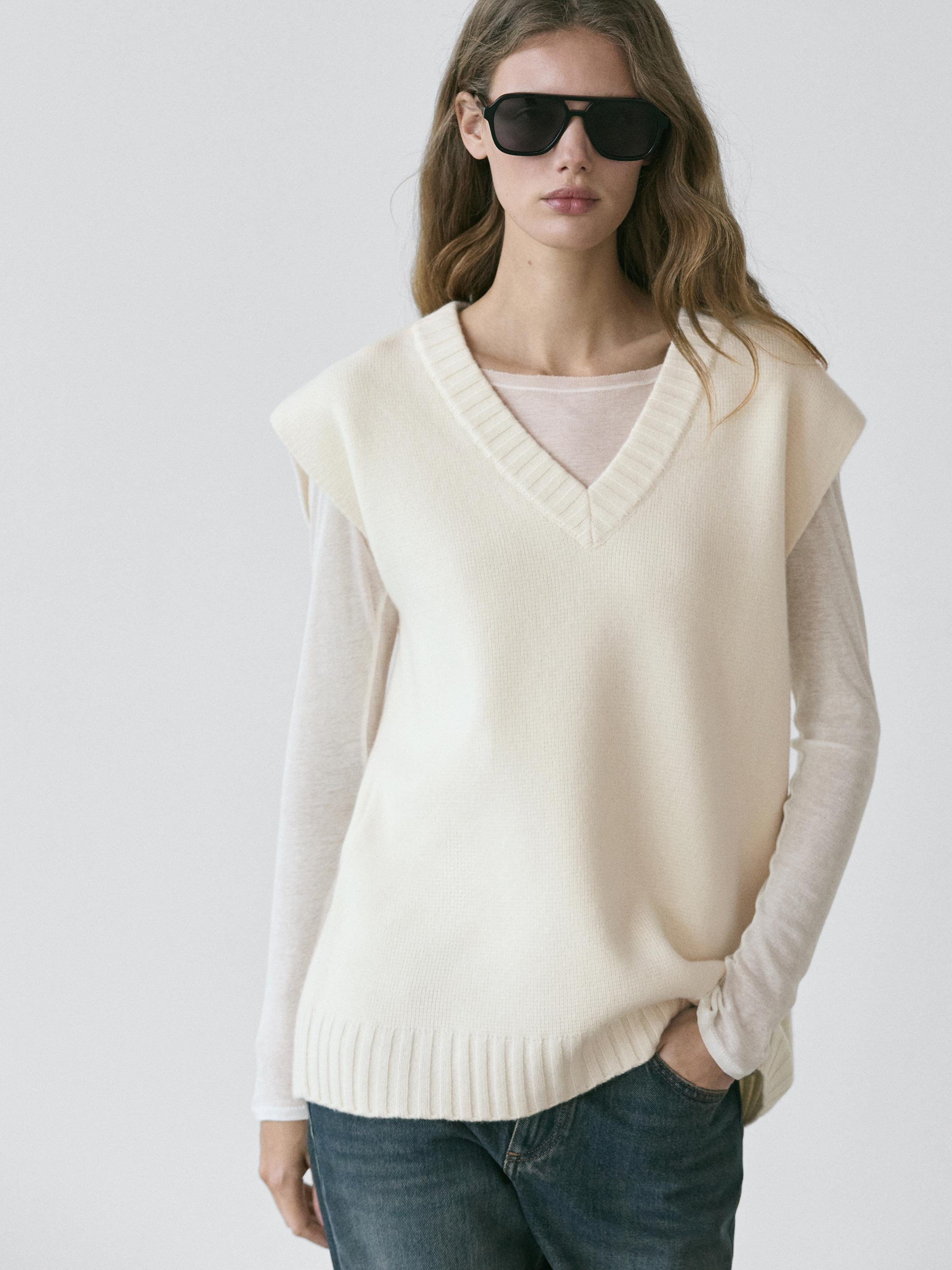 Long wool knit vest | Massimo Dutti UK