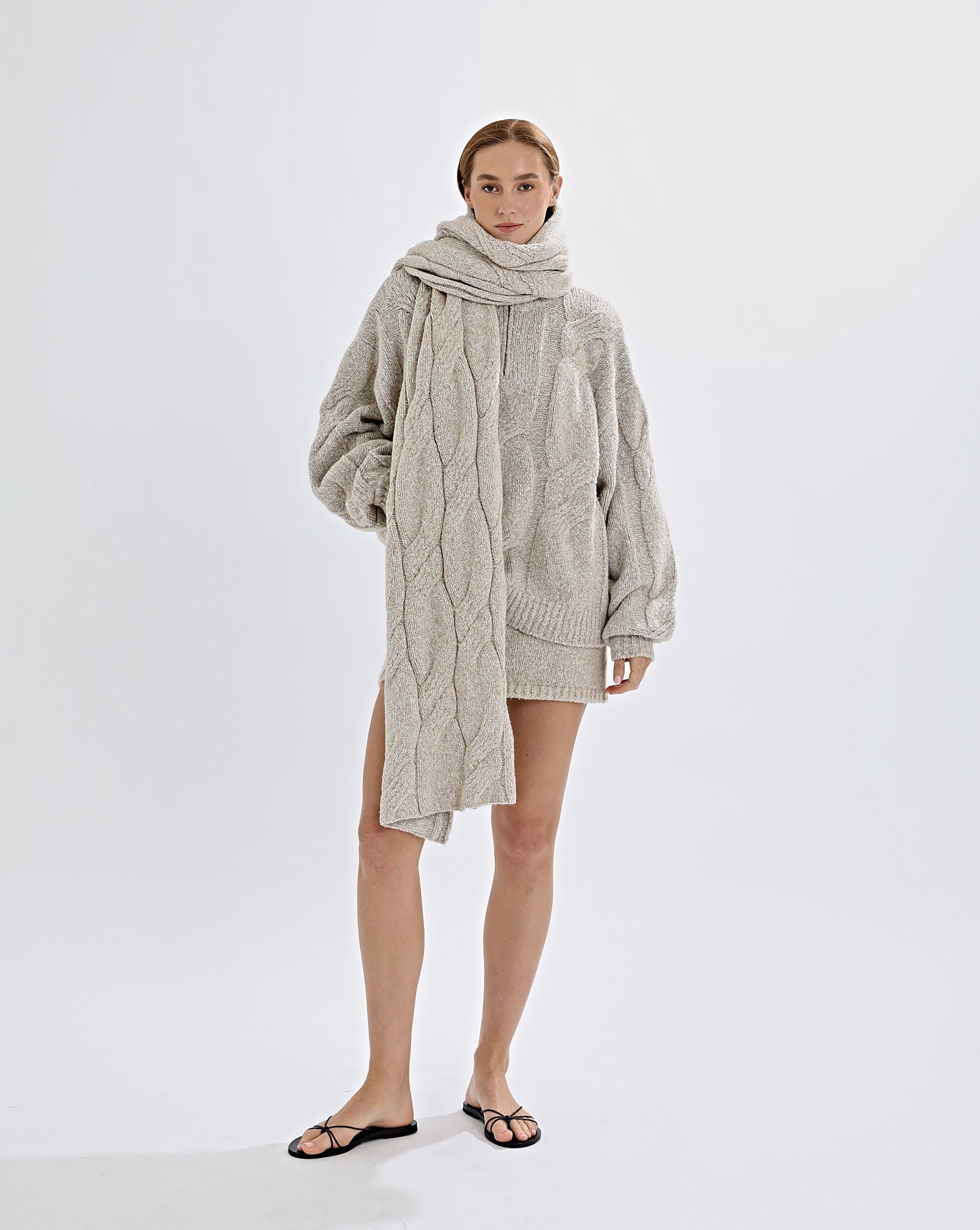 Bimmi Knit Scarf Beige | One Mile