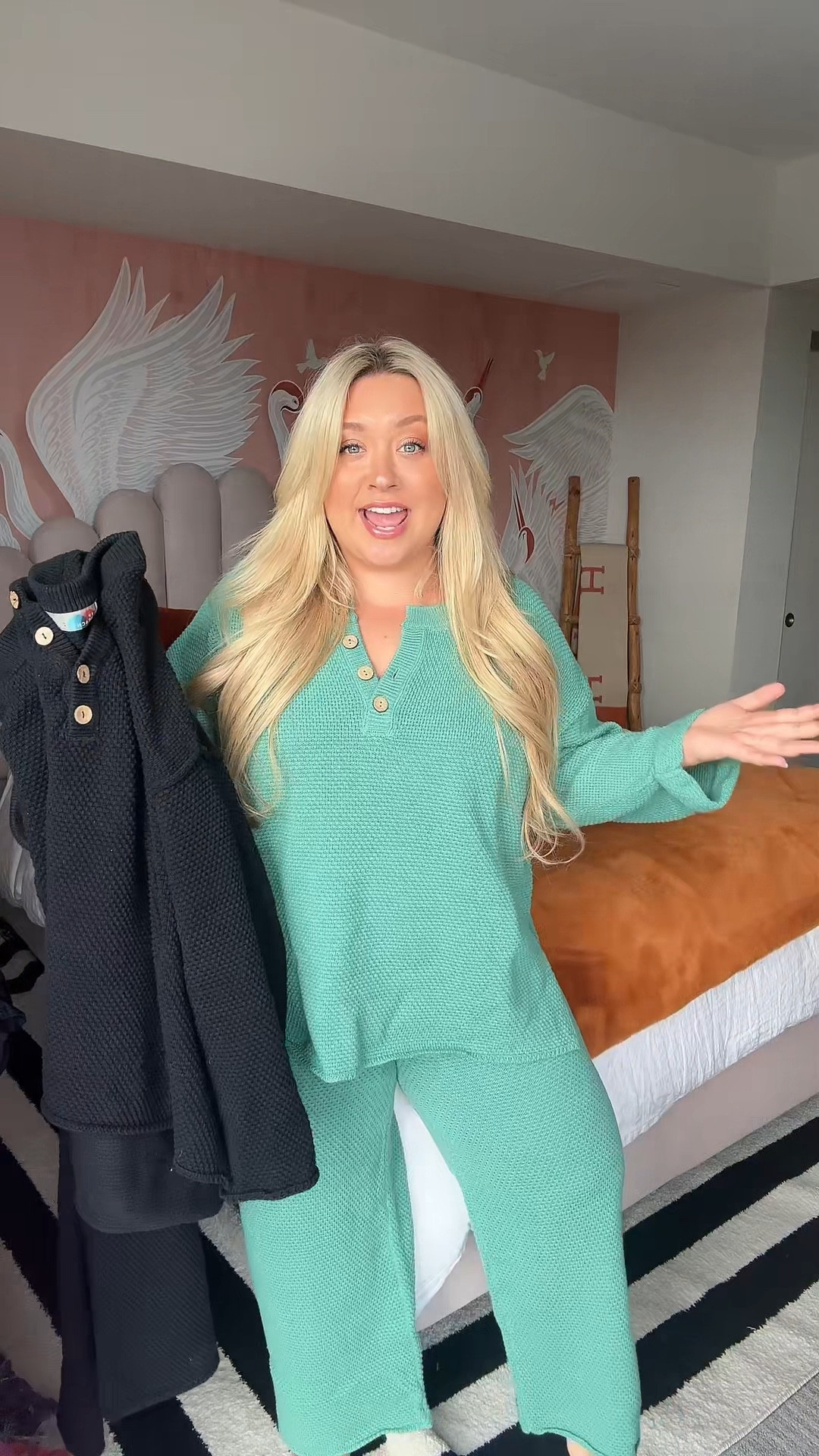 The award for the best loungewear set of 2024 goes to 🏆

#LTKtravel #LTKMostLoved #LTKmidsize