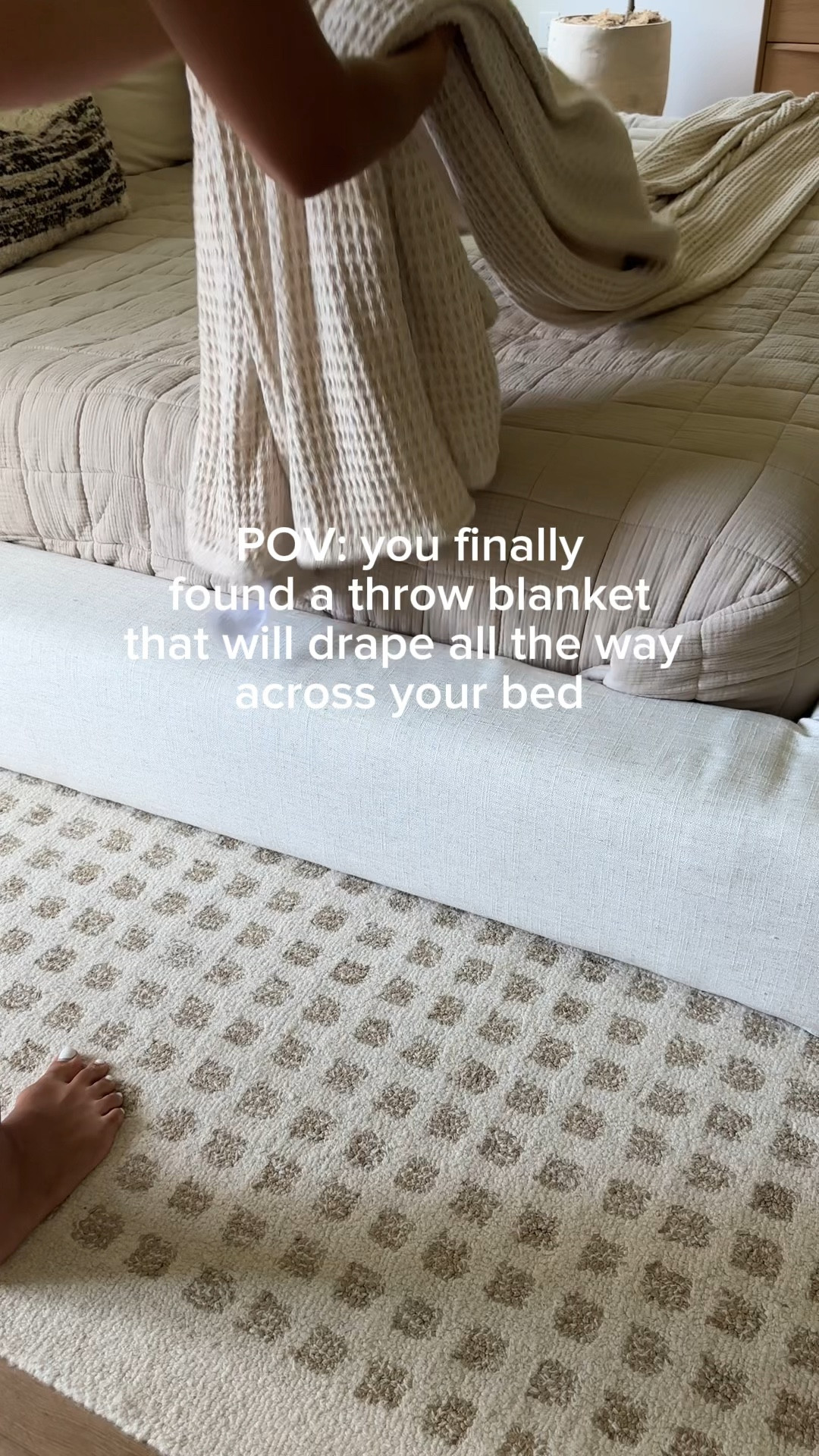 Oversized king light beige blanket
Cloud bed 
Neutral wool bedroom rug 
Bedding- bedroom styling 

#LTKFindsUnder100 #LTKHome