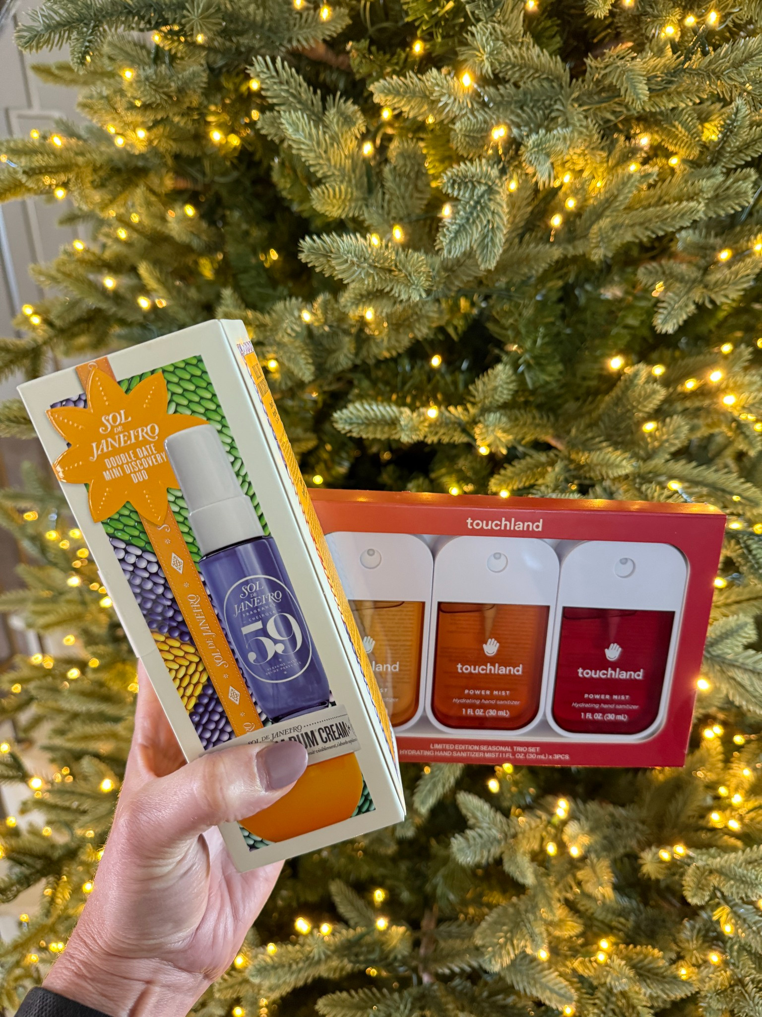 Now is the time go snag all the beauty gift sets at Kohl's!! They make great teacher gifts or hostess gifts!  

 #LTKGiftGuide #LTKHoliday