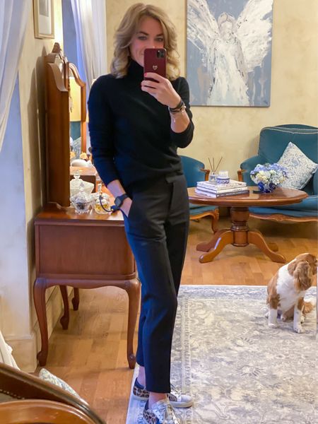 Classic all black with a pop of leopard
.
Jumper @marksandspencer pr
Trousers @baukjen pr (use code MYMIDLIFE15 for 15% off full priced items)
Trainers @goldengoose
.
#classicstyle #everydayfashion #everydaystyle #mymidlifefashion #mystyle #ootd #whatimwearing #reallifefashion #baukjenstyle 

#LTKover40 #LTKstyletip #LTKSeasonal