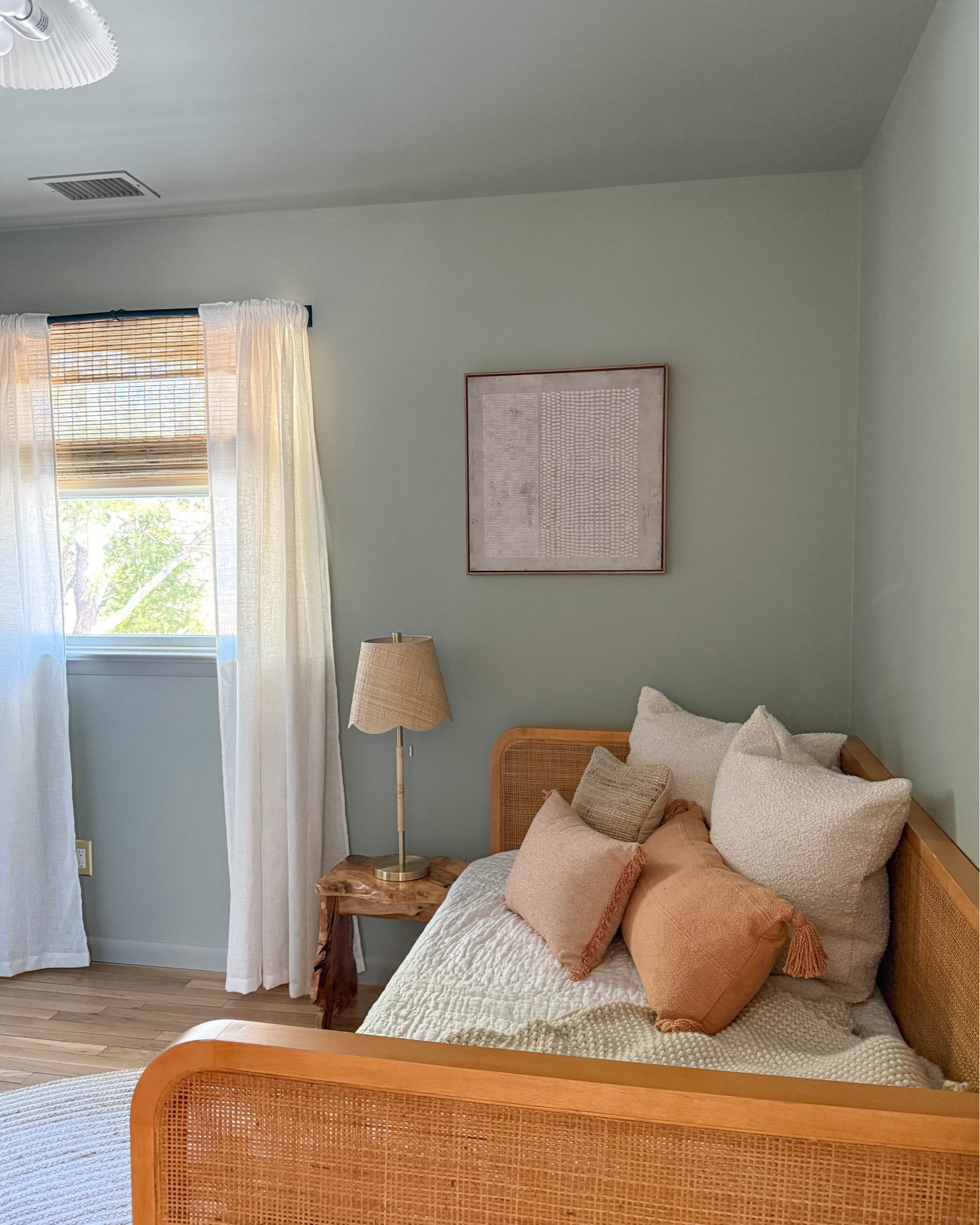 A multi-functional space we staged to show as either an extra bedroom or office. This room pairs a clean white desk with natural textures and warm, cozy layers—making it just as inviting for productivity as it is for relaxation. Linked are exact and similar items so you can shop the look.

#HomeOffice #GuestRoomGoals #CozySpaces #InteriorInspo #NeutralDecor #WorkFromHomeSetup #ModernCoastal #HomeDesignInspo #SereneSpaces #MultiFunctionalDesign



#LTKHome