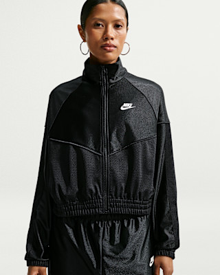 Nike Sportswear | Nike (US)
