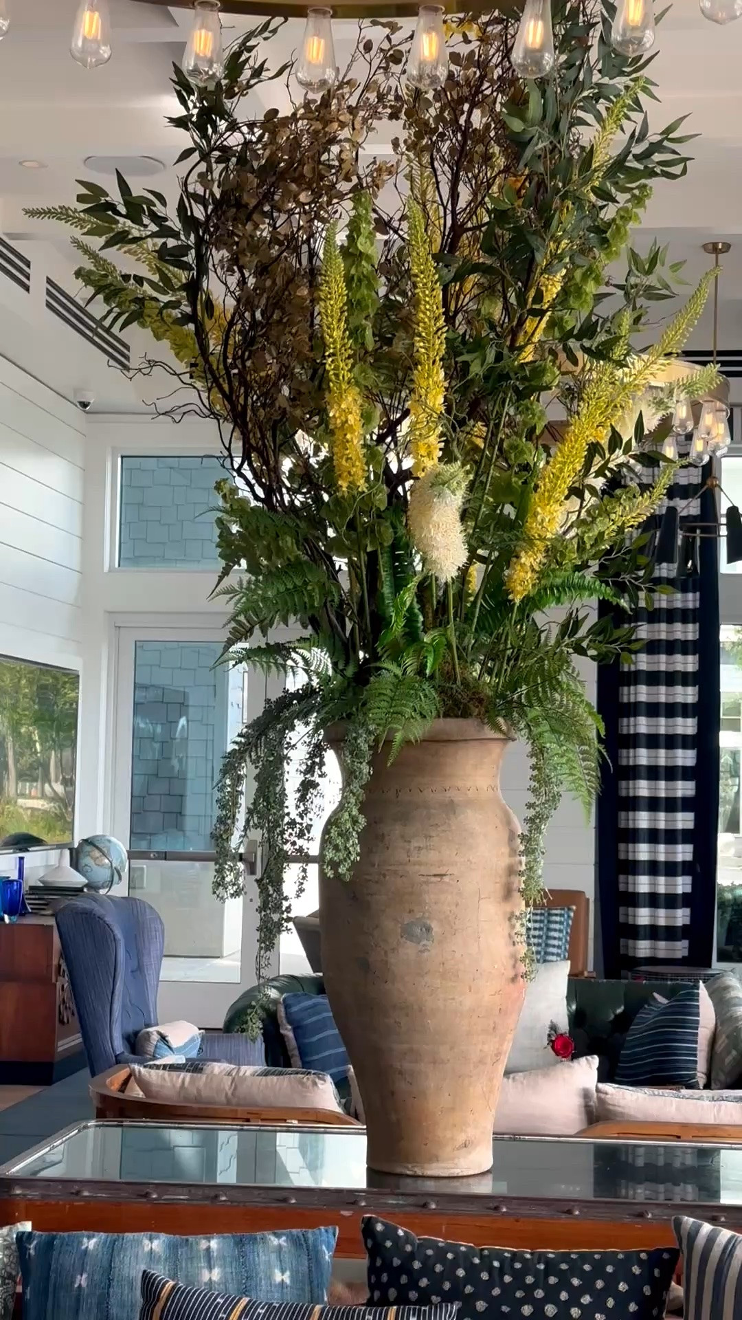 A statement-making summer floral arrangement can instantly lift your mood and elevate any space. I love the dramatic height, organic texture, and beautiful mix of greenery—it feels fresh, sculptural, and effortlessly luxurious.

#floralarrangement #summerflowers #statementflowers #floraldesign #homedecor #interiorinspiration #organicmodern #ModernClassic #LTKHome

#LTKdayinmylife #LTKHome #LTKvlog