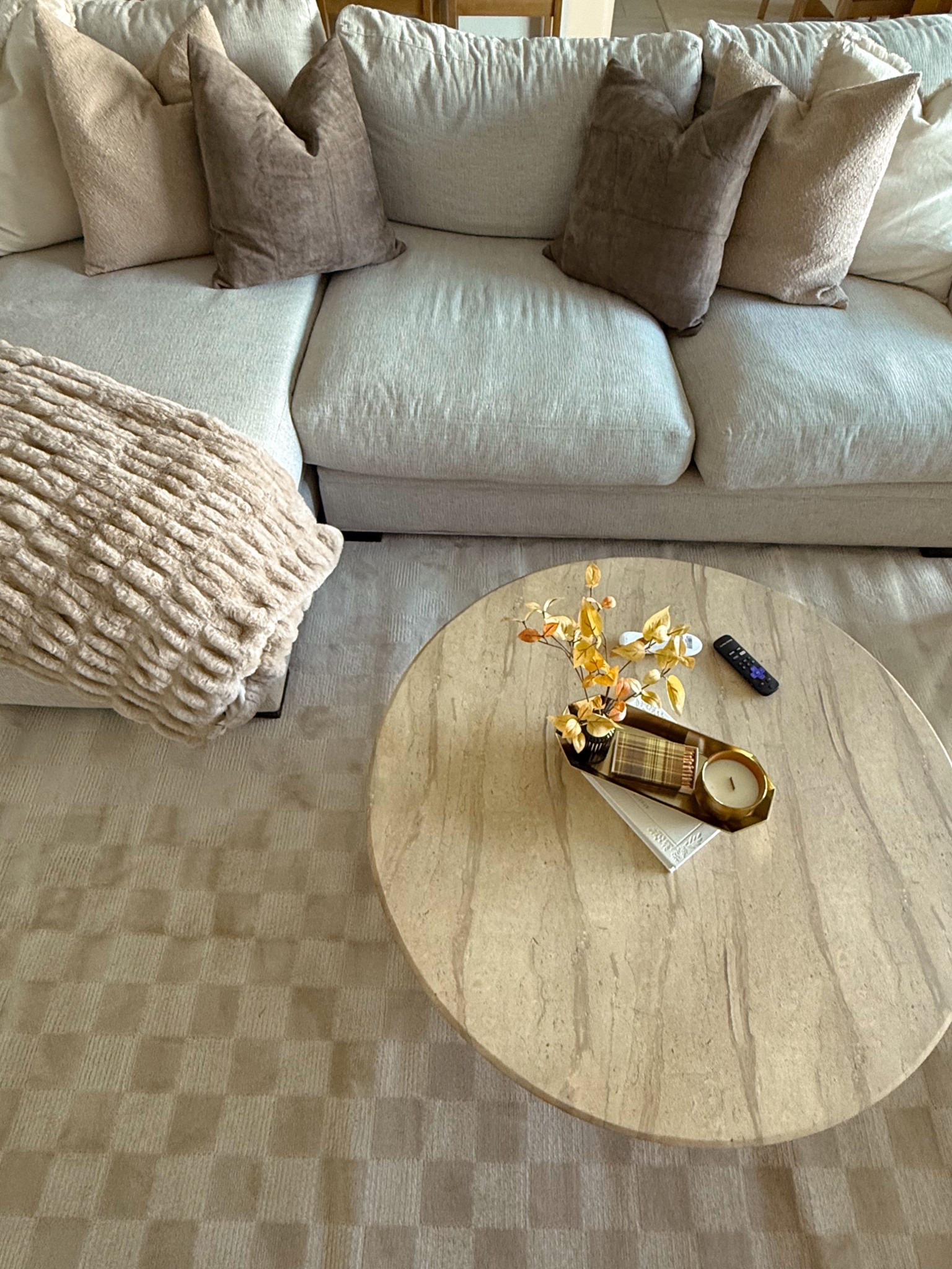 living room decor 🤎

#LTKSeasonal #LTKHome