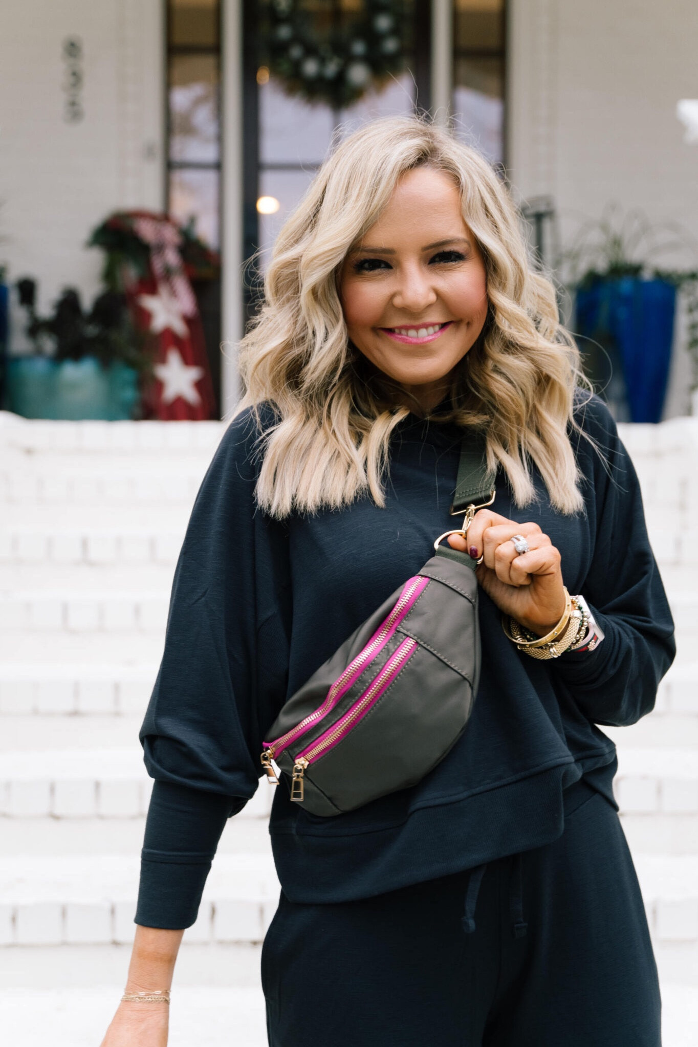 the all new SLING BAG you need to have NOW!! designed for stylish everyday wearing for on the go, meet my latest bag launch from Social Threads — just $59 and the perfect holiday gift!! 
  

#LTKitbag #LTKHoliday #LTKSeasonal