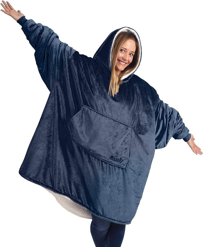 Amazon.com: THE COMFY Original | Oversized Microfiber & Sherpa Wearable Blanket, Seen On Shark Ta... | Amazon (US)