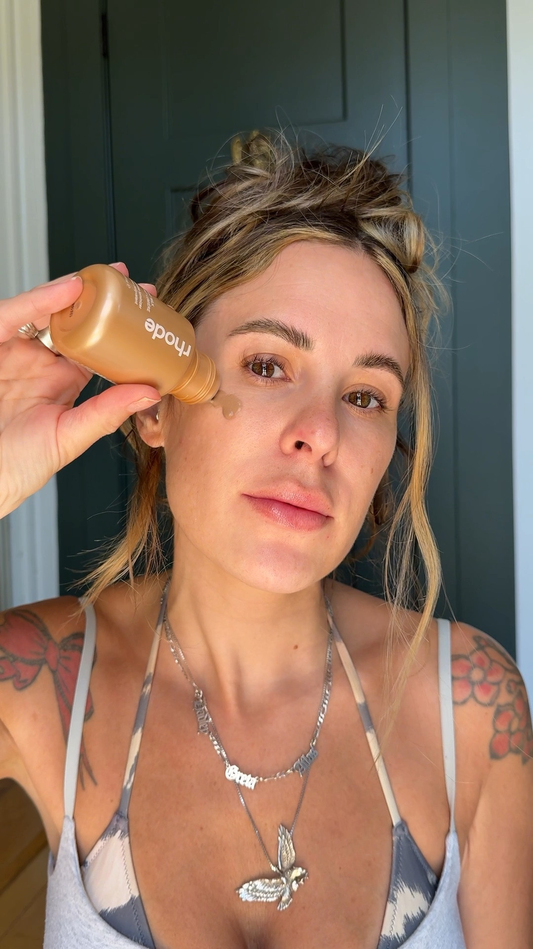 When you don’t want to do makeup but still want to look glowy this summer 🤎🐚

#LTKgrwm #LTKselfcare #LTKBeauty