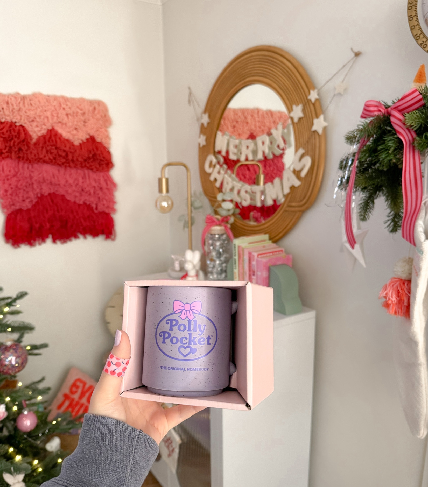 oh the nostalgia when i saw this & knew i had to grab it! 

polly pocket | nostalgic | cute mugs | holiday gifting 

#LTKHoliday #LTKSeasonal #LTKHome