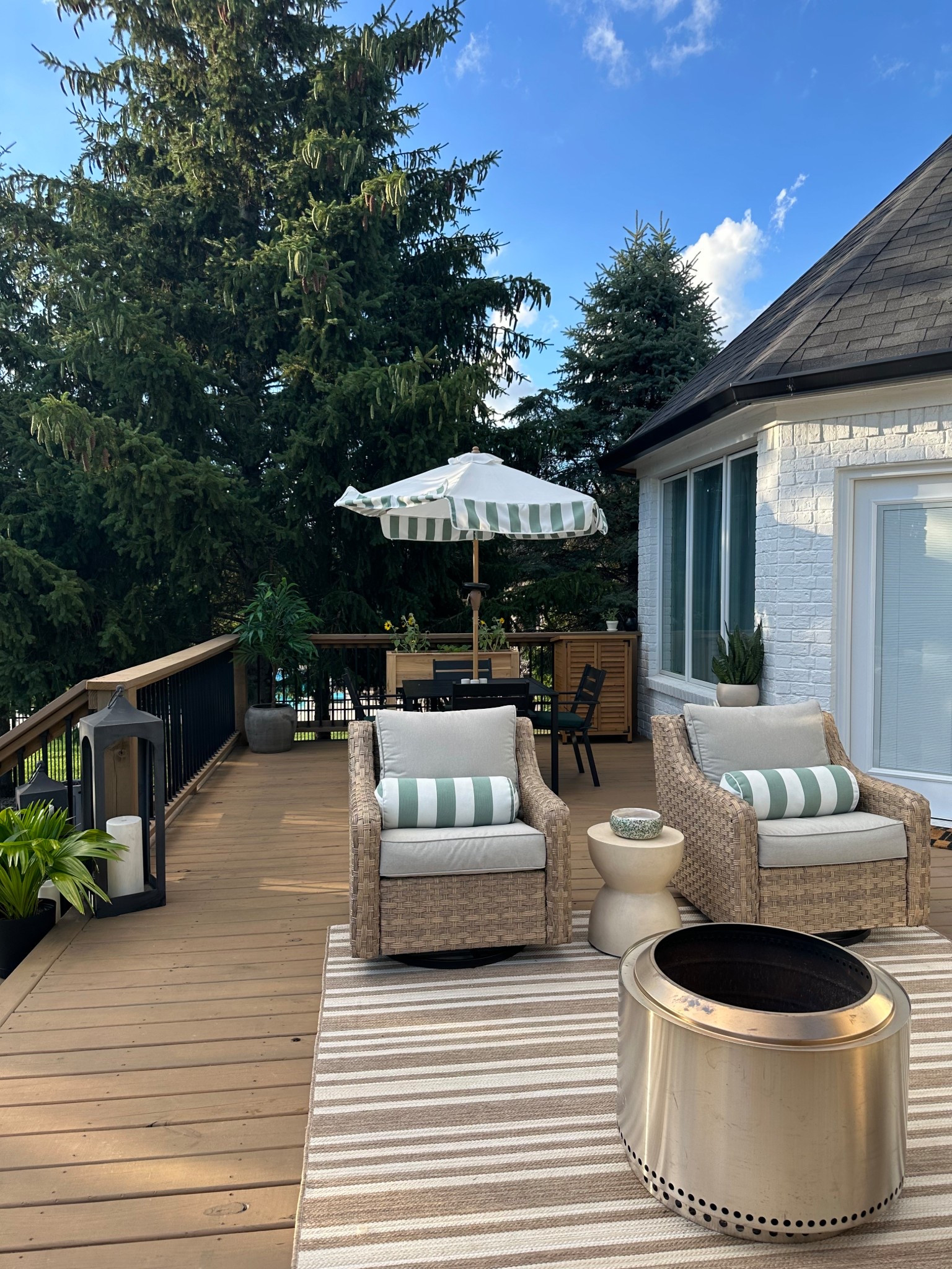 Walmart patio furniture is finally back in stock! 

Home decor 
Outdoor decor 
Outdoor furniture 
Walmart home 

#LTKStyleTip #LTKSeasonal #LTKHome