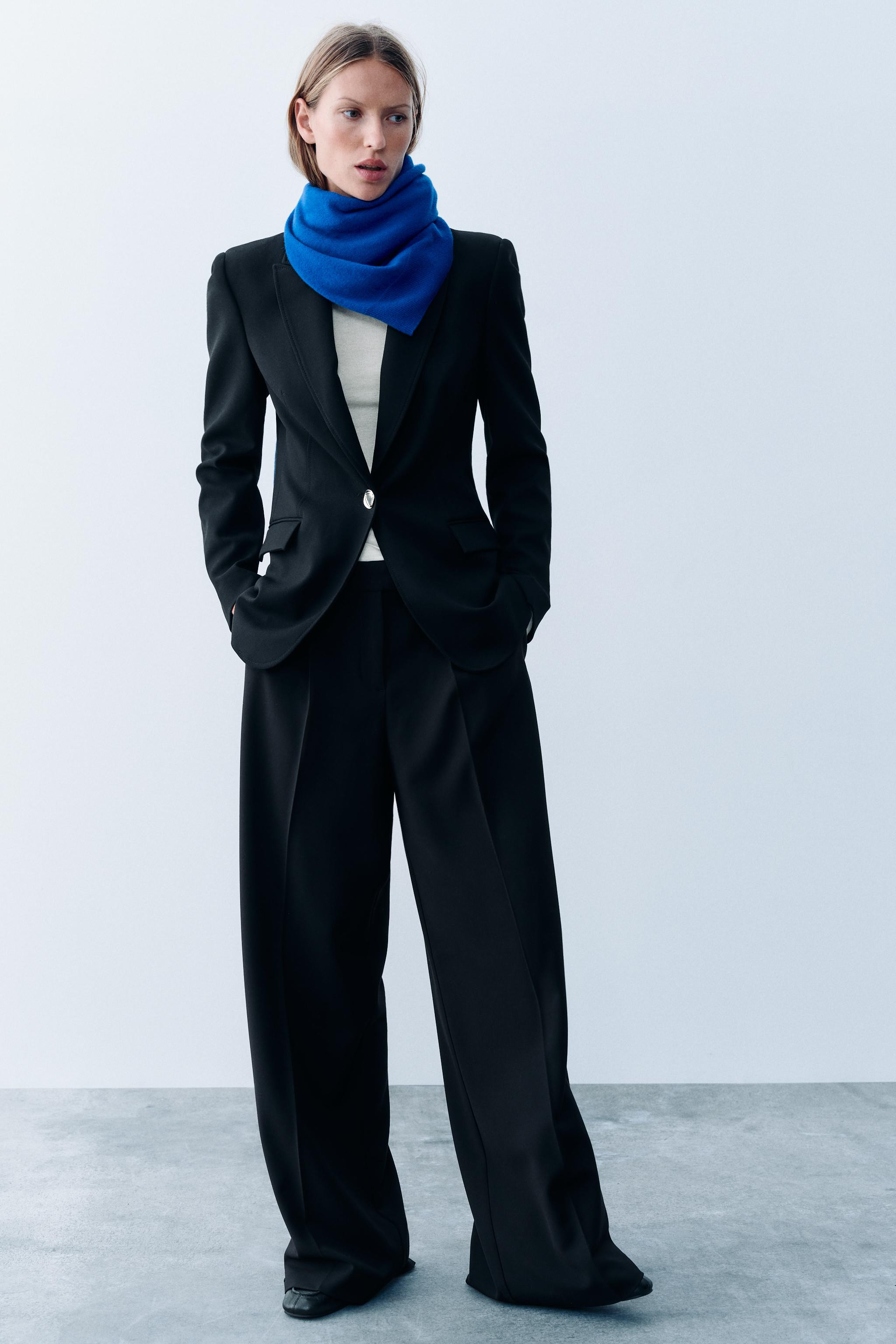 FITTED SHOULDER-PAD BLAZER | Zara US