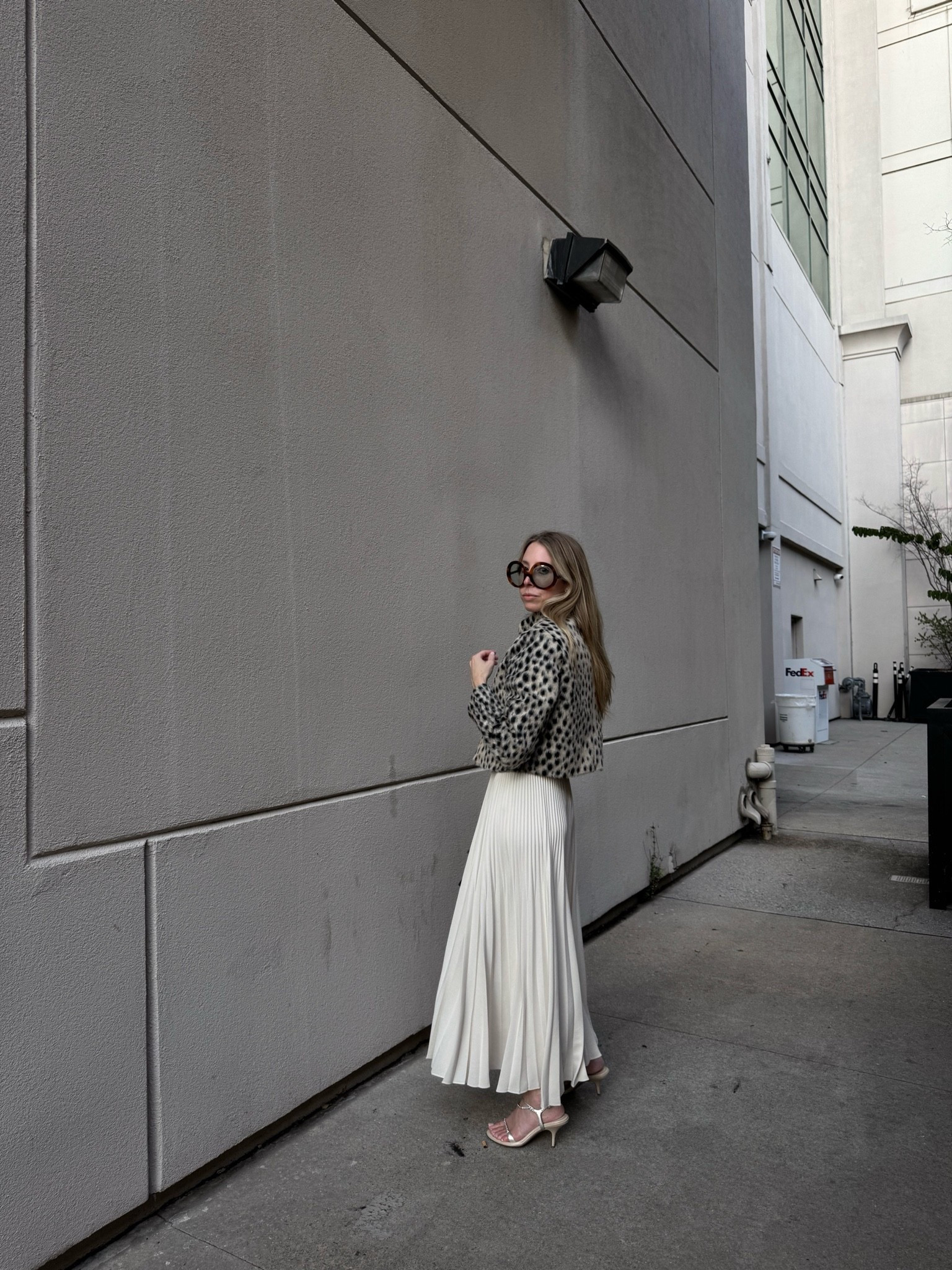 Obsessed with this outfit! The peplum jacket below is on its way to me!

#LTKgrwm #LTKNYFW #LTKootd