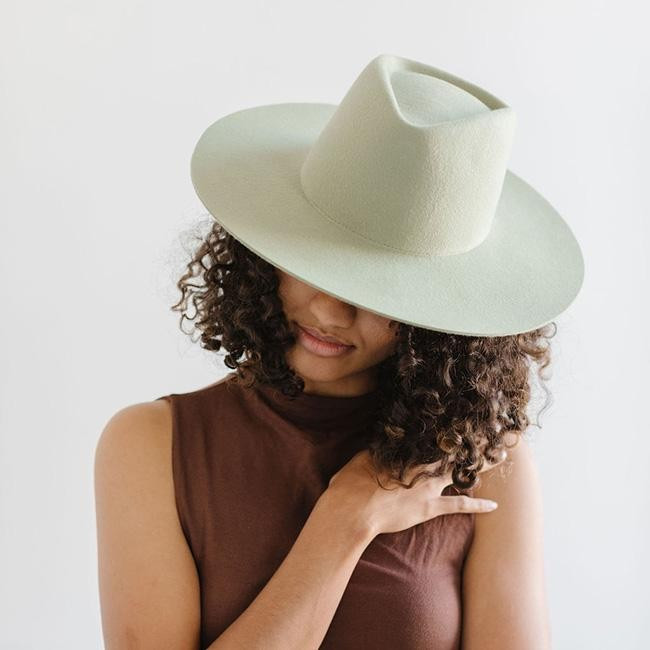 The Dae Triangle Crown Hat - Green | Gigi Pip