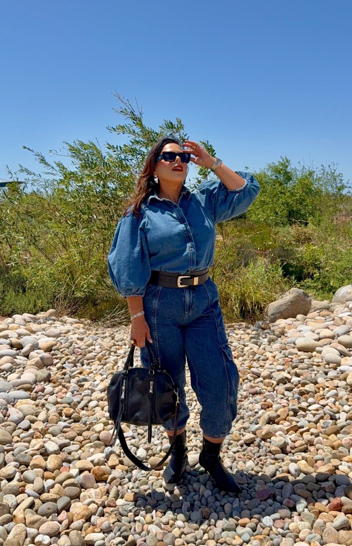 I’m loving the Scoop line from Walmart! This outfit looks so high end you would never know it’s budget friendly! 
Top Size: M
Pants Size: M
Booties Size: 9
*Bag & earrings are no longer available but I have linked similar 

#scoop #walmartfashion #fashionfinds

#LTKBeauty #LTKootd #LTKMidsize