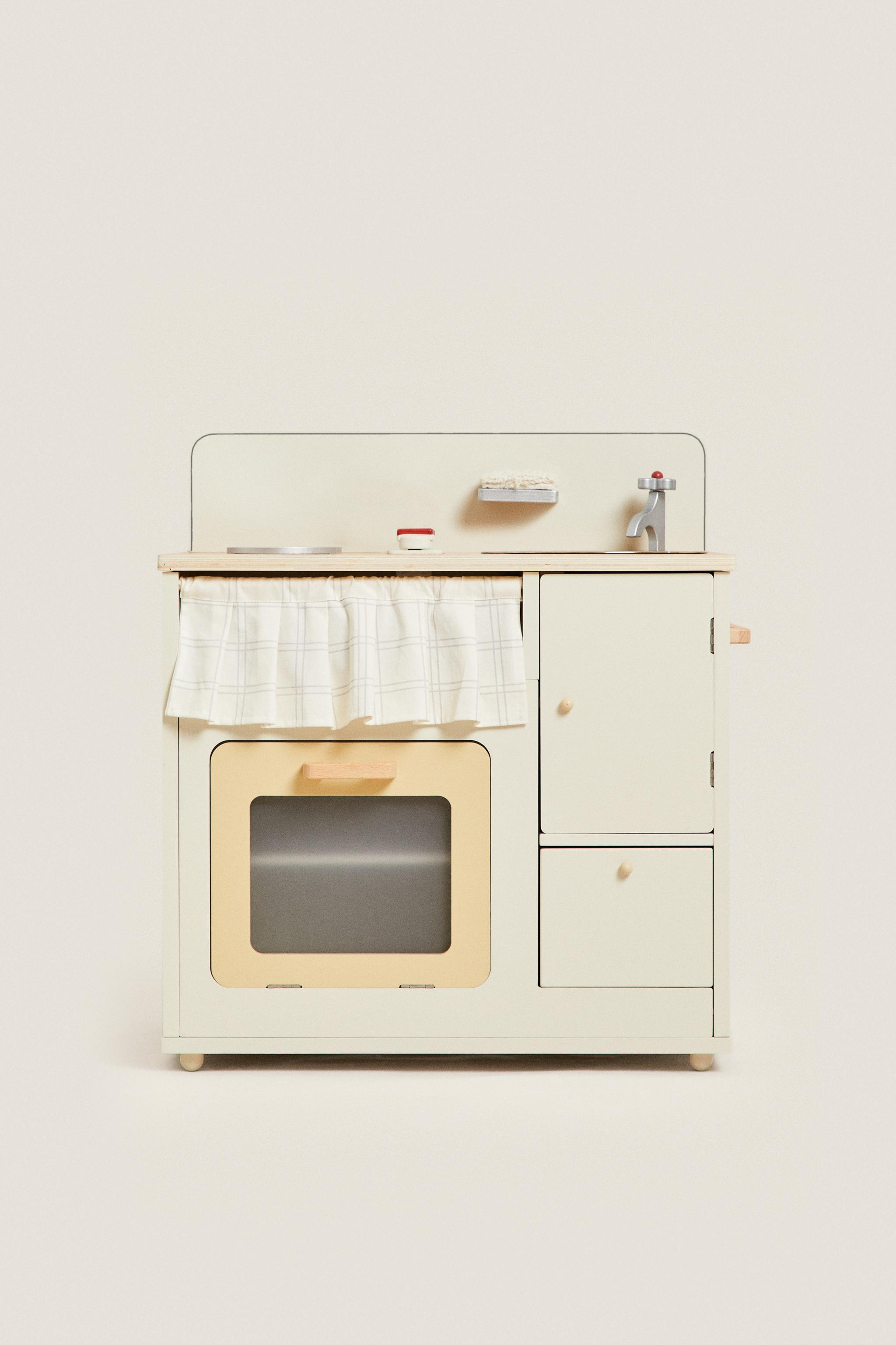 CHILDREN'S WOODEN PLAY KITCHEN | Zara UK