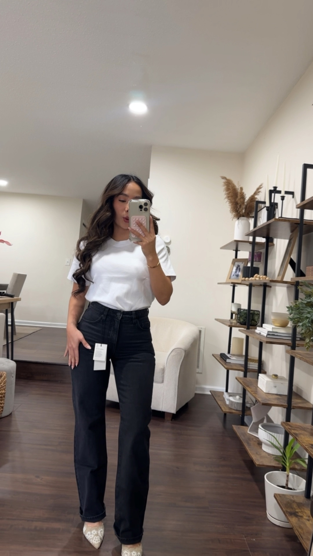 Dynamite Cara jeans 

#LTKMostLoved #LTKStyleTip #LTKFindsUnder100