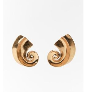 SEMI-CIRCULAR EARRINGS GOLDEN 1UNIT M | Poshmark