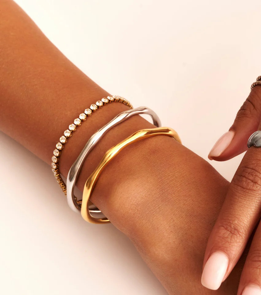 Molten Bangle (Gold) | Abbott Lyon