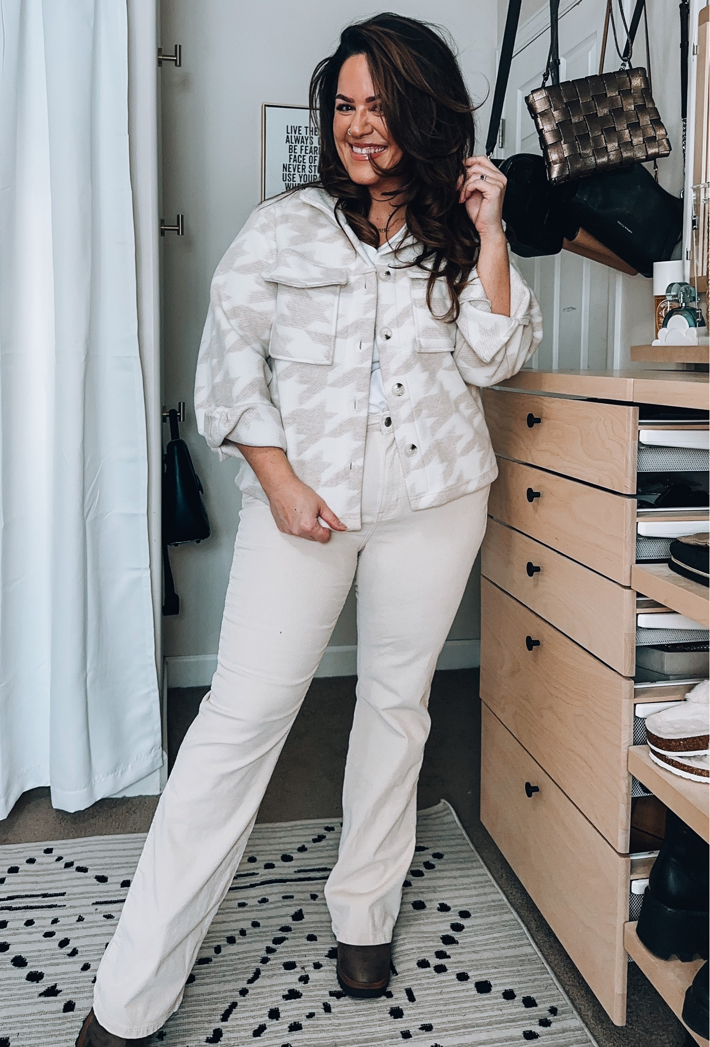 @walmart causal midsize outfit (size 14) 
Cropped fleece shacket large 
Corduroy bootcut pants! I sized up one to a size 16 for a looser fit since they are light colored 
White v neck  tee xl
Lug sole boots tts 
#walmartpartner 
 

#LTKSeasonal #LTKcurves #LTKsalealert