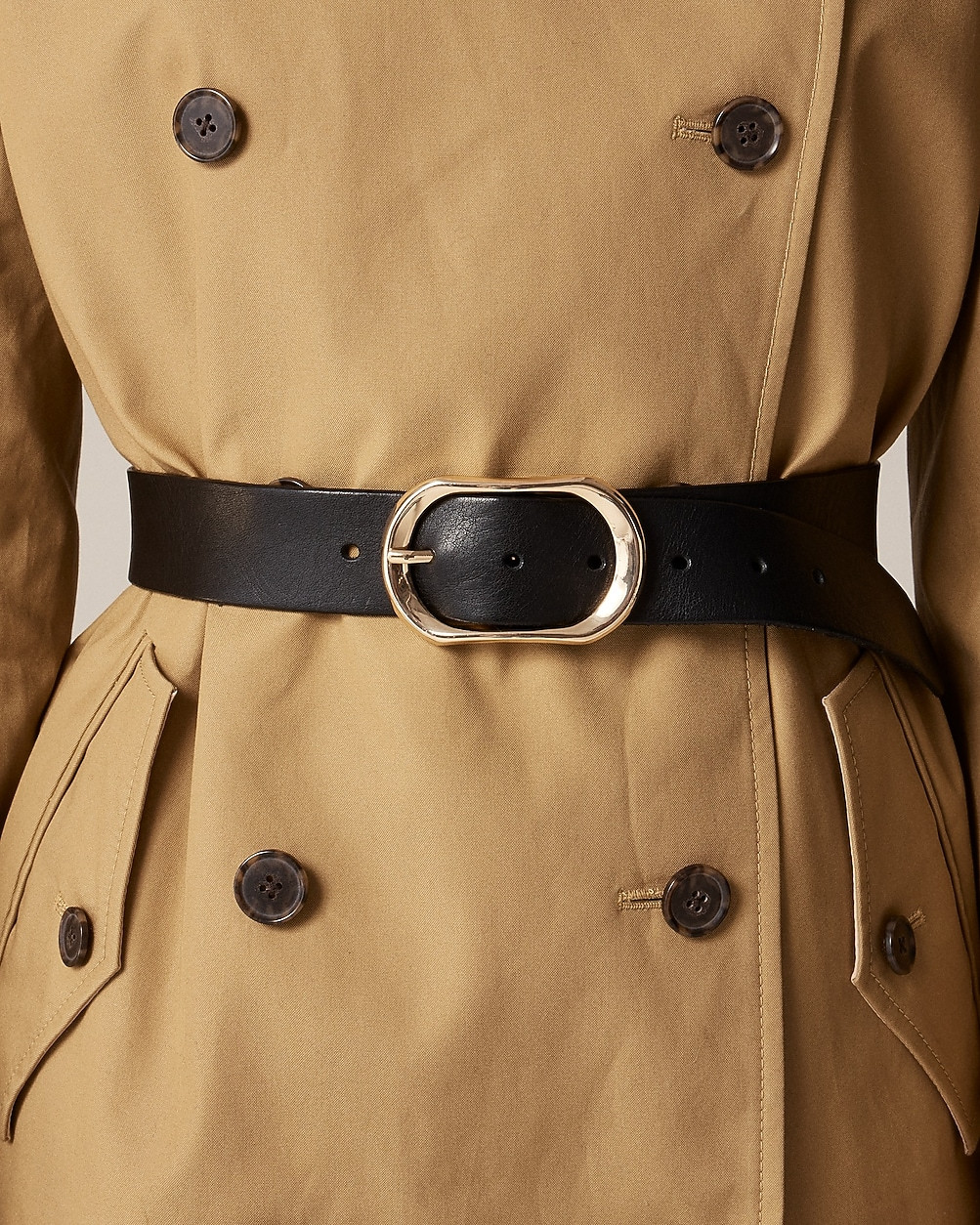 Oval buckle belt in Italian leather | J. Crew US