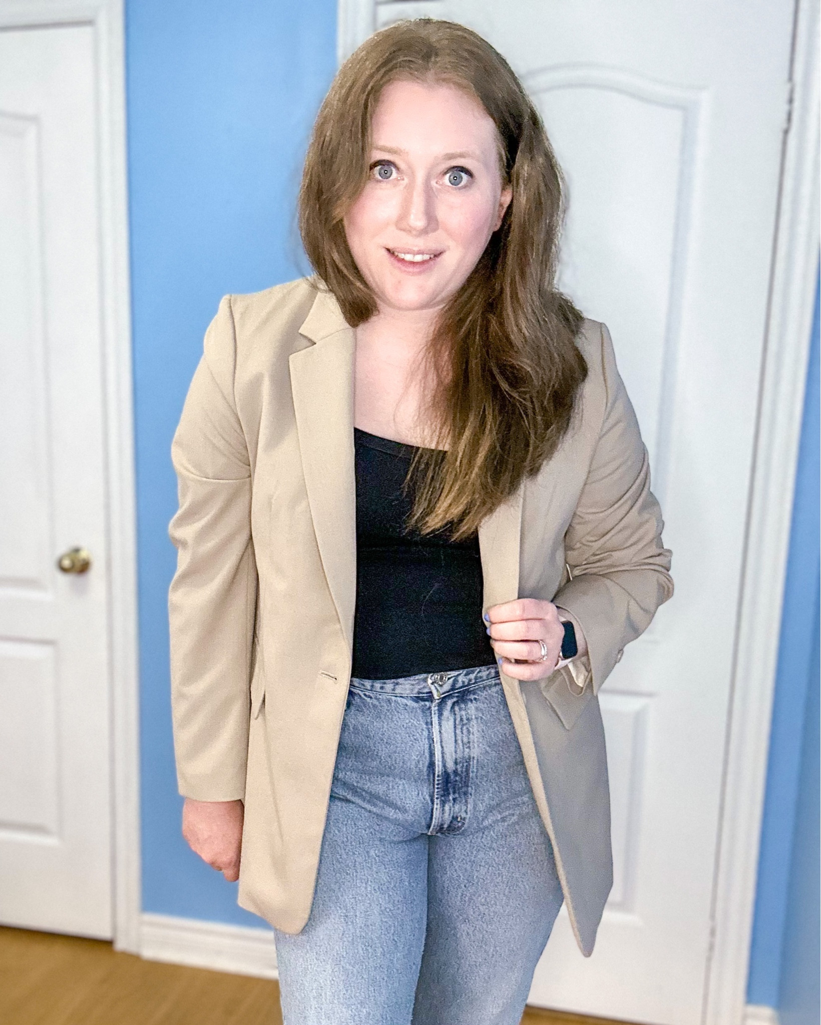 Casual Office Outfits

For a casual office outfit pair a blazer, black tank top and Agolde jeans to create this look.

H&M | Agolde | Workwear | Casual Outfit | Summer Outfit

#LTKworkwear #LTKstyletip