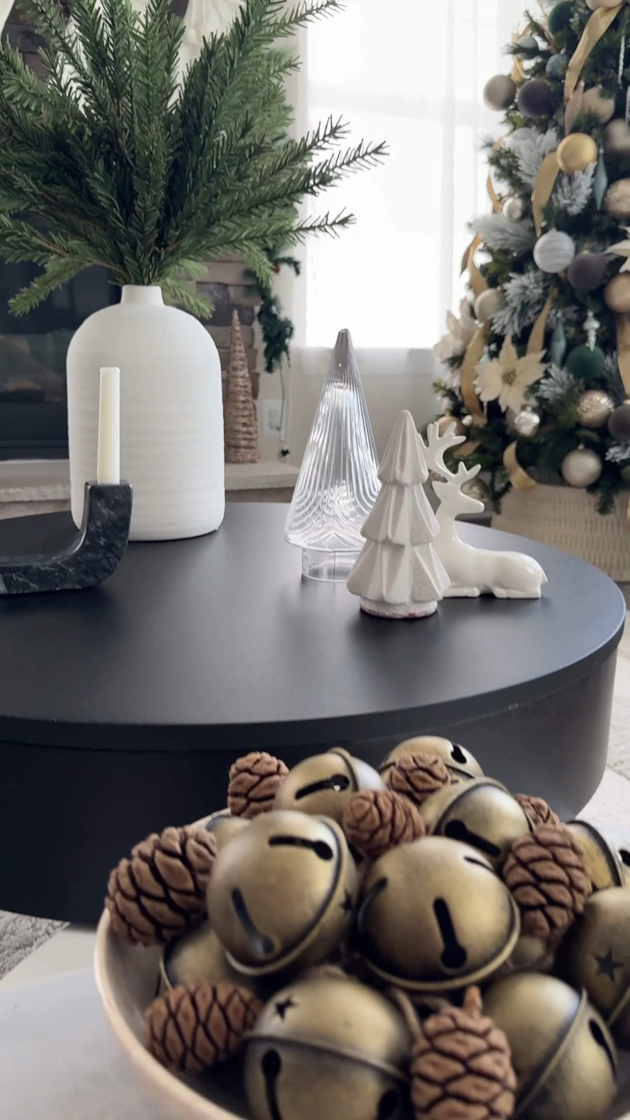 🌲✨ Living Room Christmas Decor✨

Day Time Edition

We went for a Gold and White theme with hints of green. I'm in love! Everything turned out perfectly!
Now tell me if that tree is Pinterest worthy??

#ChristmasDecor #Decoratewithme #ChristmasDecorations #HolidayDecor
#NeutralChristmasDecor

#LTKHome #LTKHoliday #LTKSeasonal