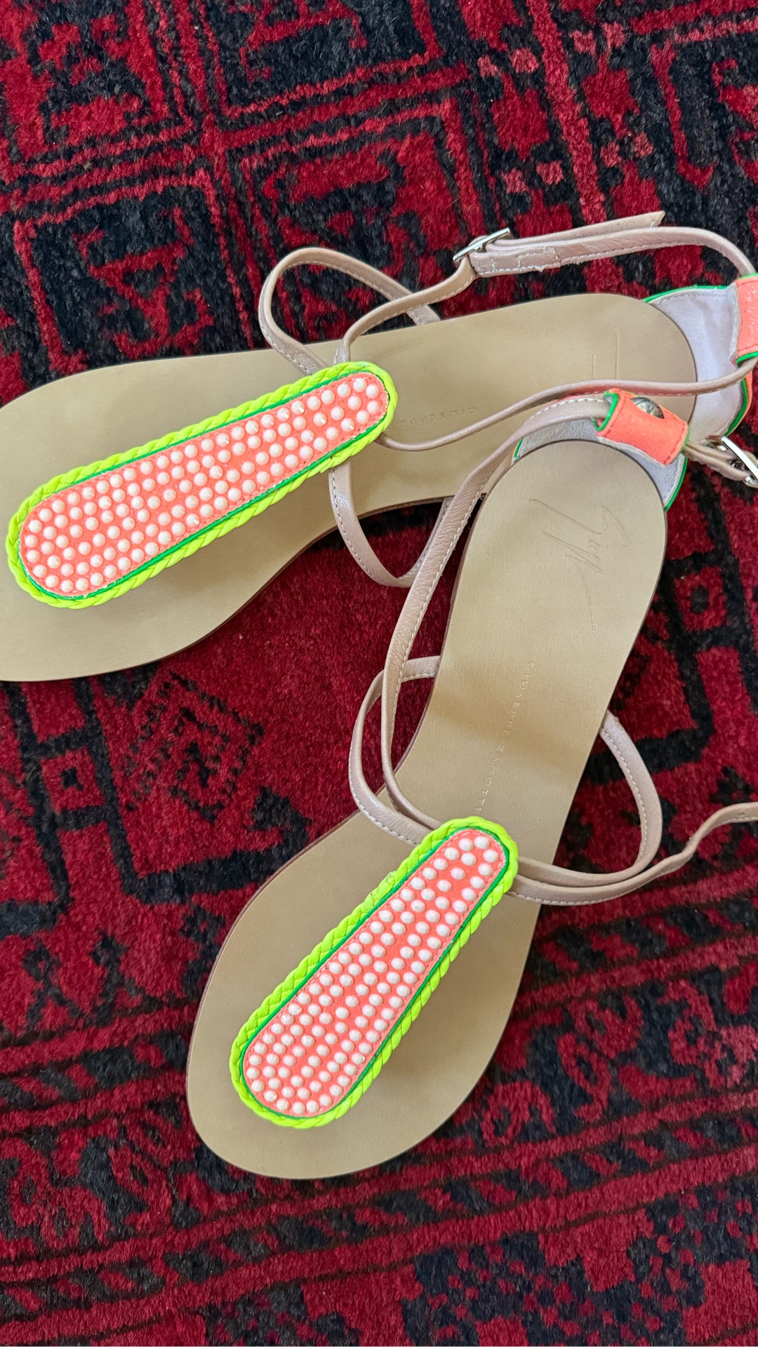 Giuseppe Zanotti Rock 10 Infradito Marilyn Fluo Orange Neon Flat Sandals 🤩 #sandals #giuseppezanotti #summermusthaves #summerstyle

#LTKootd #LTKNYFW #LTKgrwm