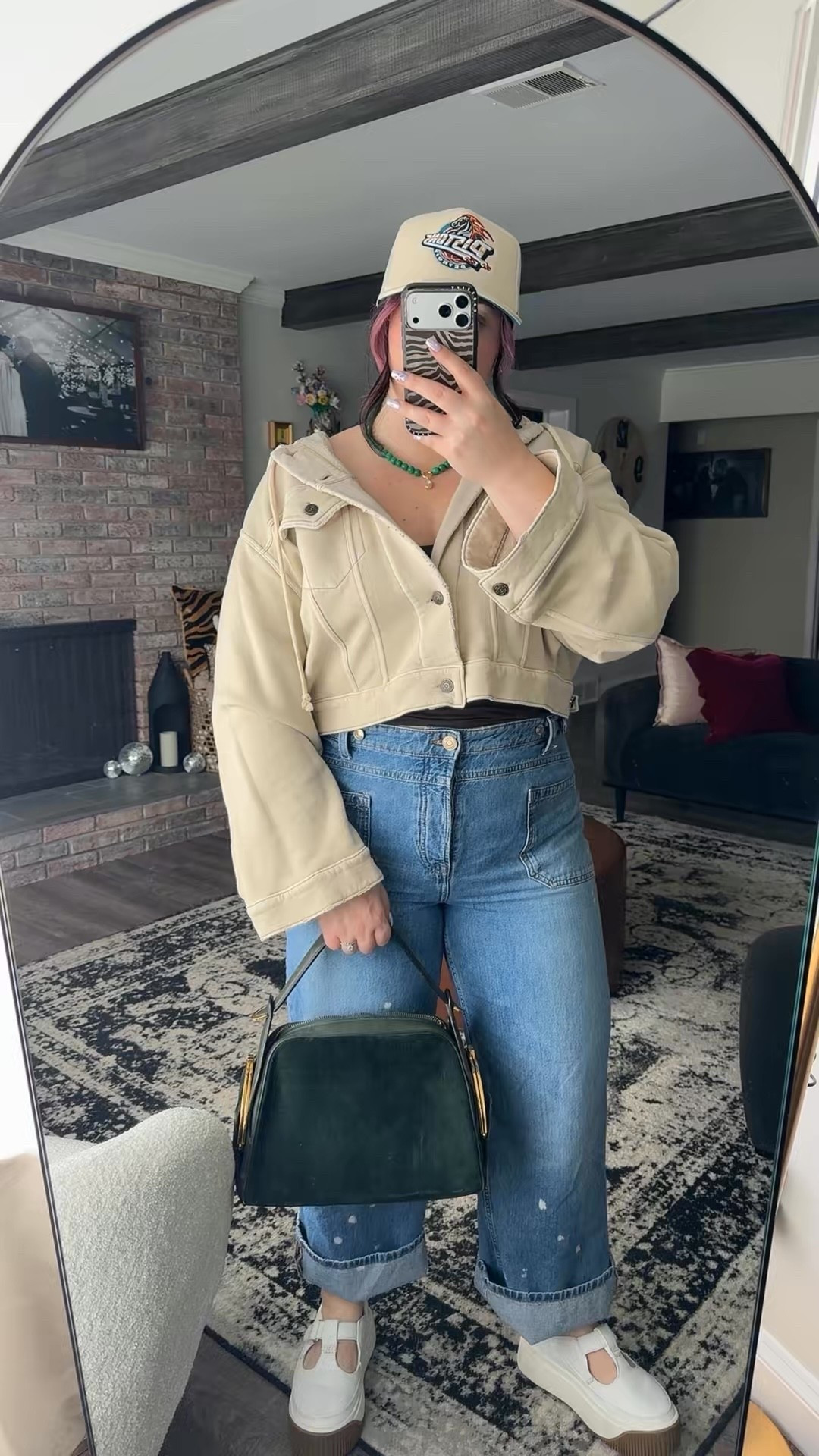 05.05.2026 🏀
My jacket is a super old Free People jacket and my bag is Vintage Gucci. Hat is Mitchell & Ness 🐎

#LTKdayinmylife #LTKootd #LTKMidsize