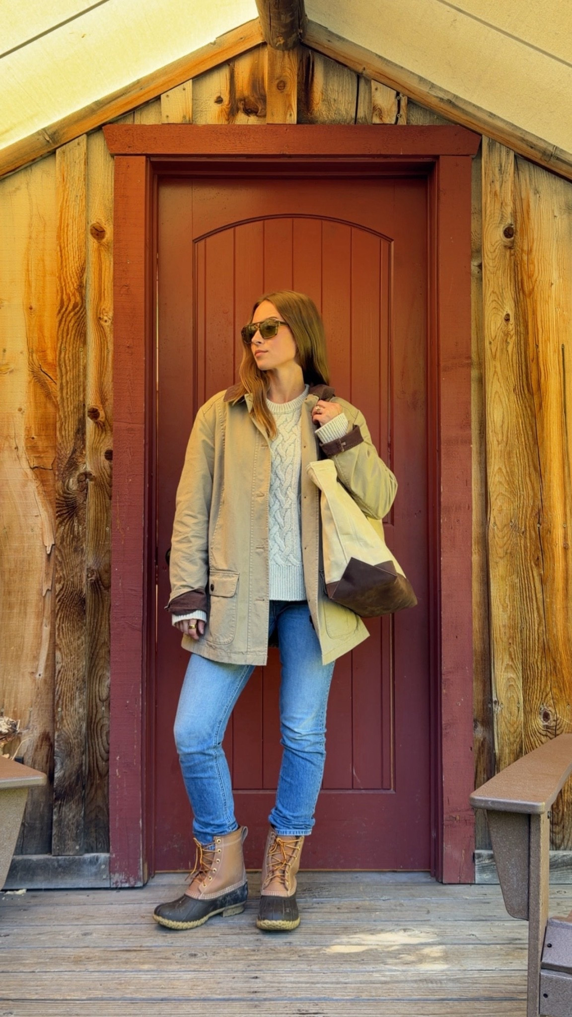 9/25/26 My L.L.Bean Fall Outfit 🍂

My ideal fall outfit for a chilly day out west 🤎 Wearing my L.L.Bean barn coat (M) layered over the Signature crewneck sweater (M) with my longtime favorite Bean Boots + waxed canvas and leather tote.

Classic fall pieces I’ll bring back out year after year 🍂 Linking the full look here!

#LTKootd #LTKSeasonal