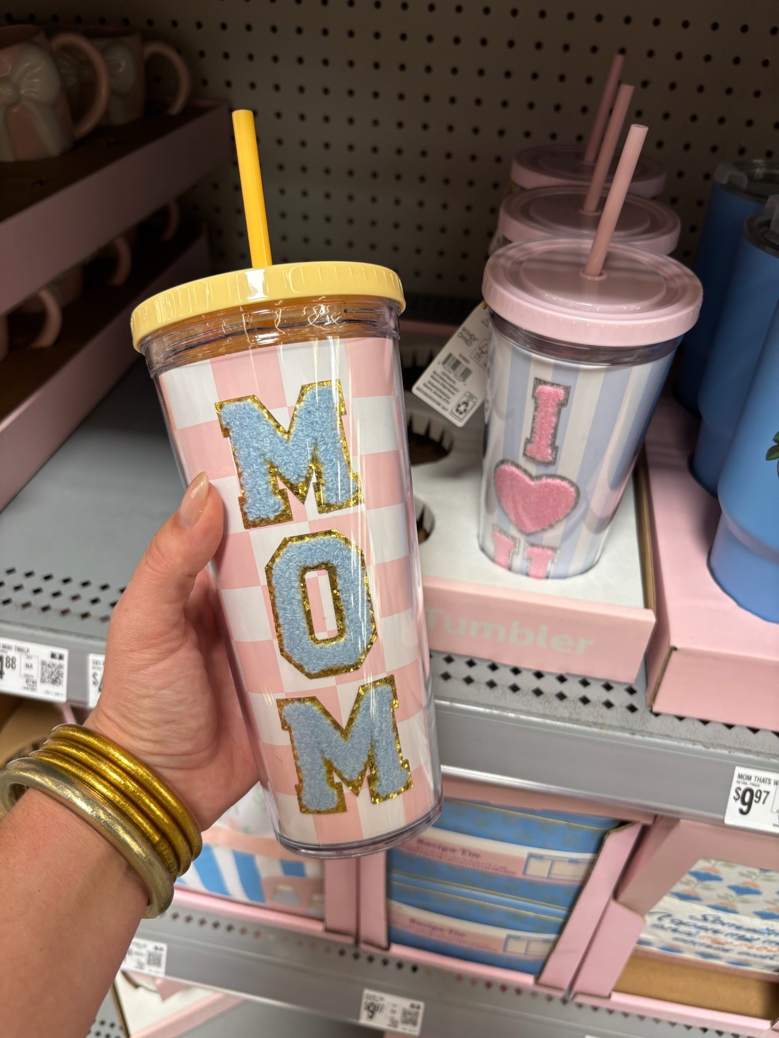 These are the cutest cups + I love the colors !💛😍

Cup, tumbler, Mother’s Day, gifts for her

#LTKMothersDay #LTKmomlife #LTKSeasonal