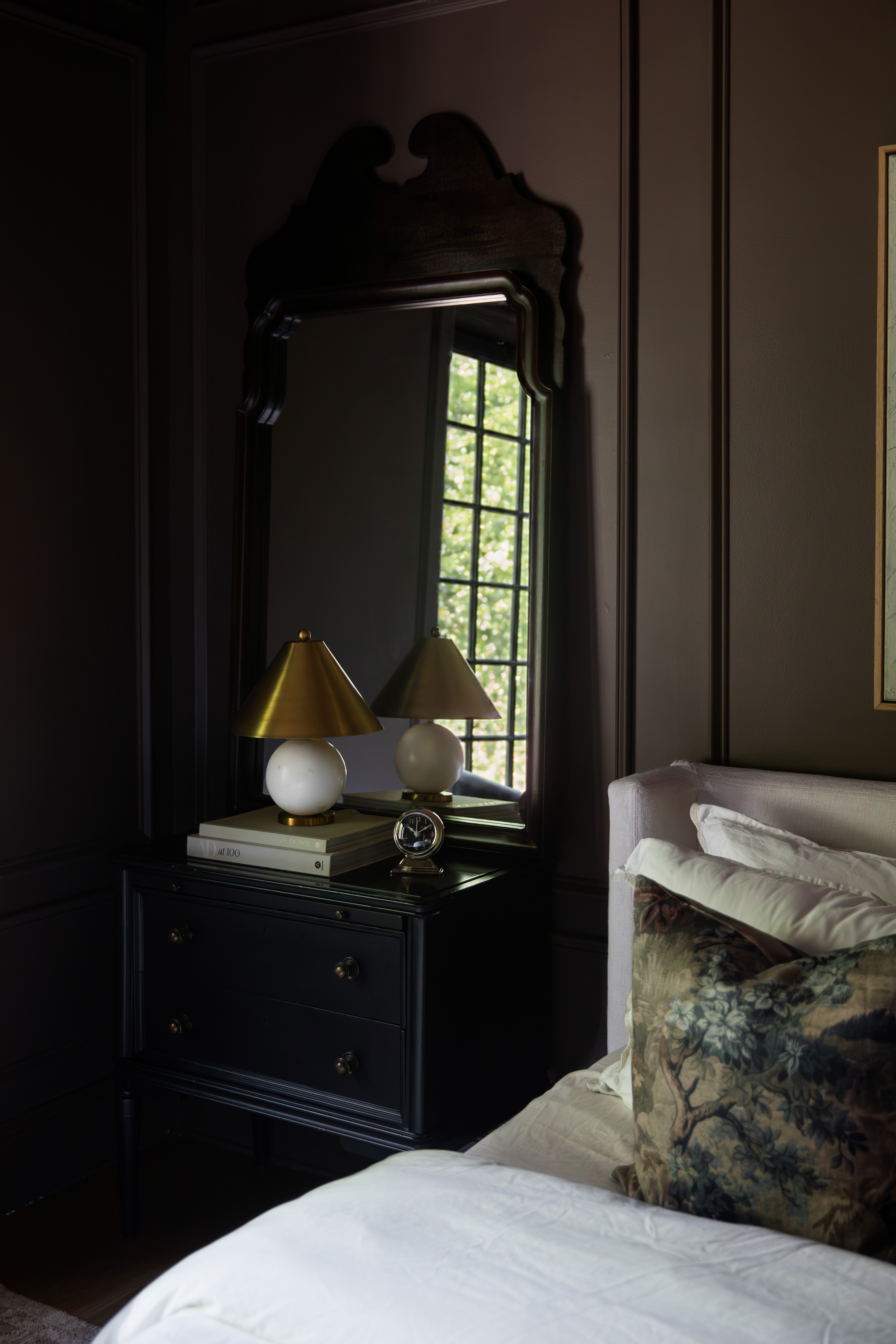 We love mixing metals - linked a bunch of decor with metal finishes to mix and match throughout your space 

 #LTKHome