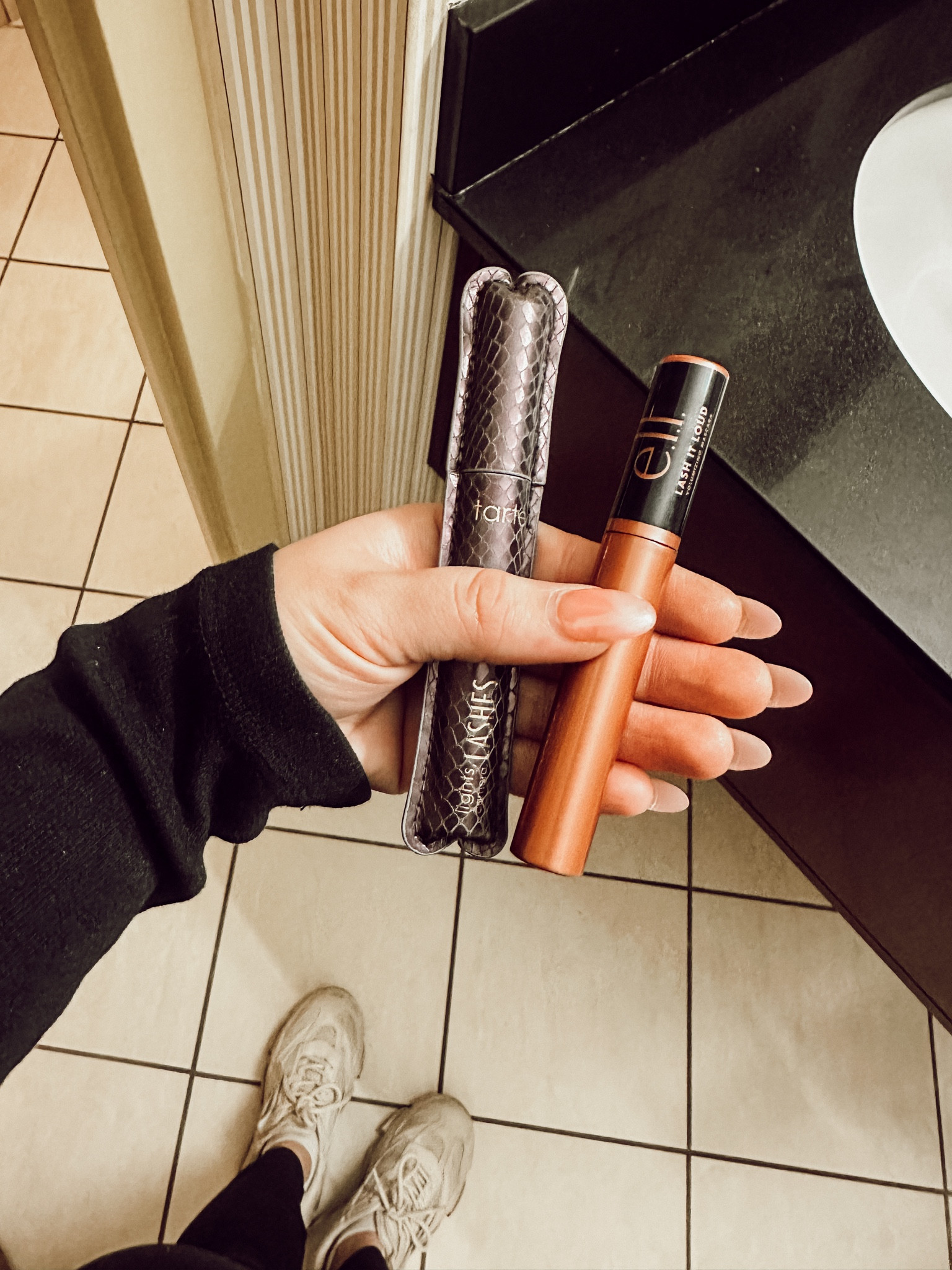 I've been using this Tarte mascara BUT I'm shook on how good this Elf mascara is! It may be my new favorite for such an affordable price! 

#LTKstyletip #LTKtravel #LTKbeauty