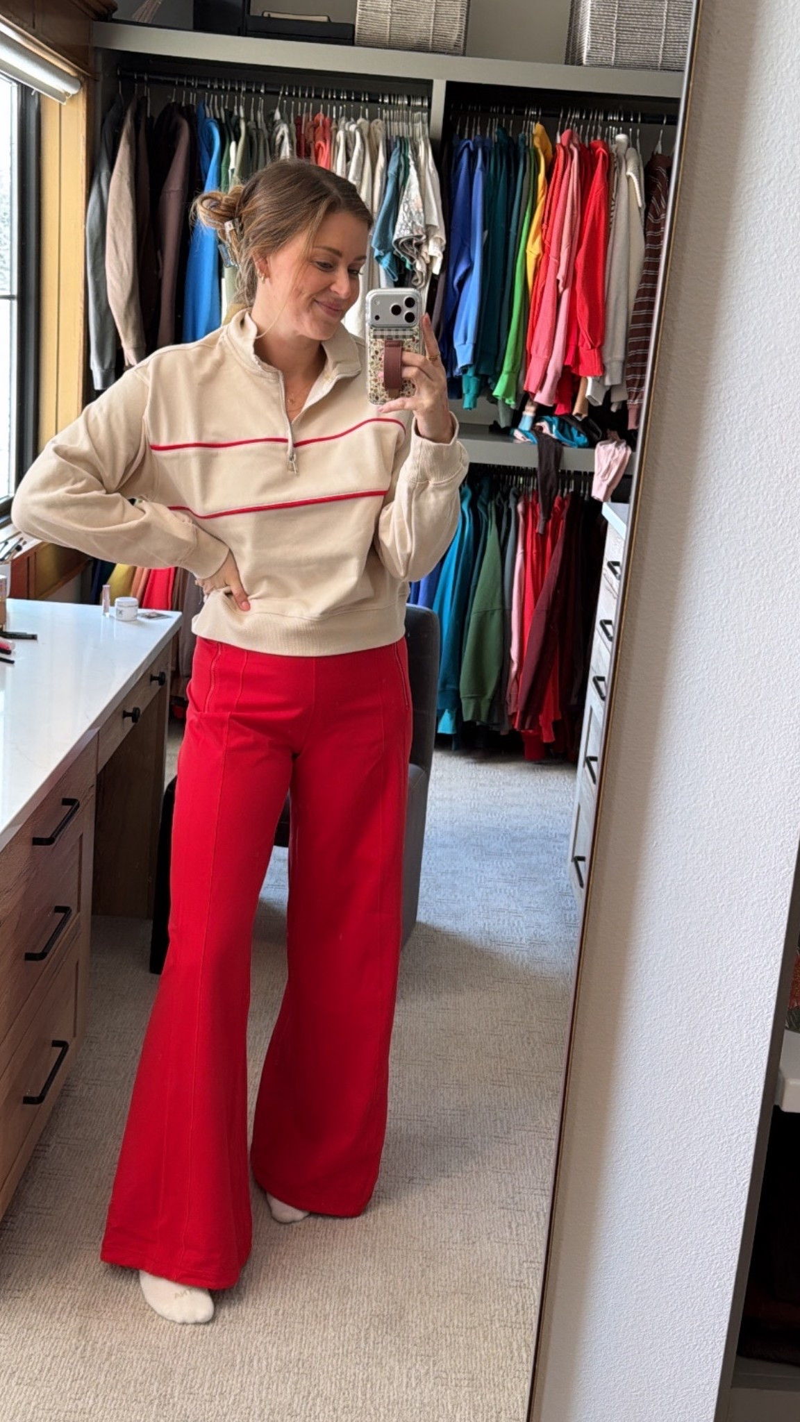 Top: medium (code - KIMJENSEN)
Pants: medium