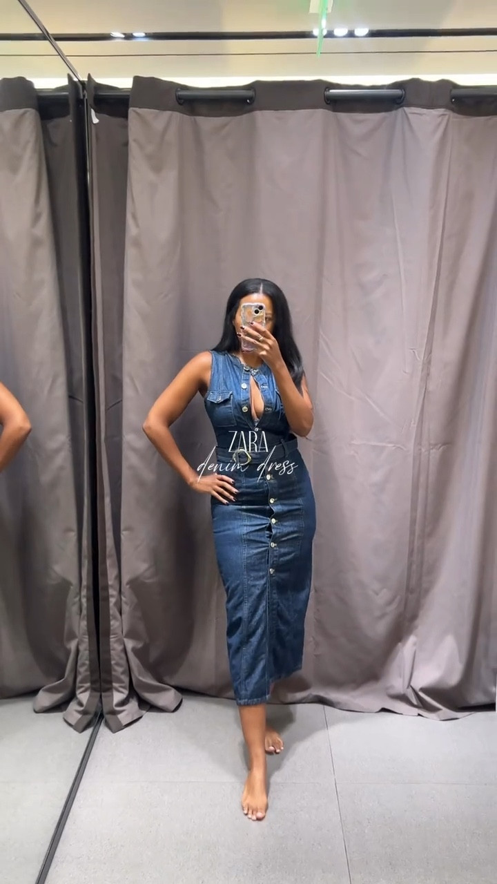 Denim midi dress, runs small, not much stretch. So cute!! 

#LTKFindsUnder50 #LTKStyleTip #LTKTall