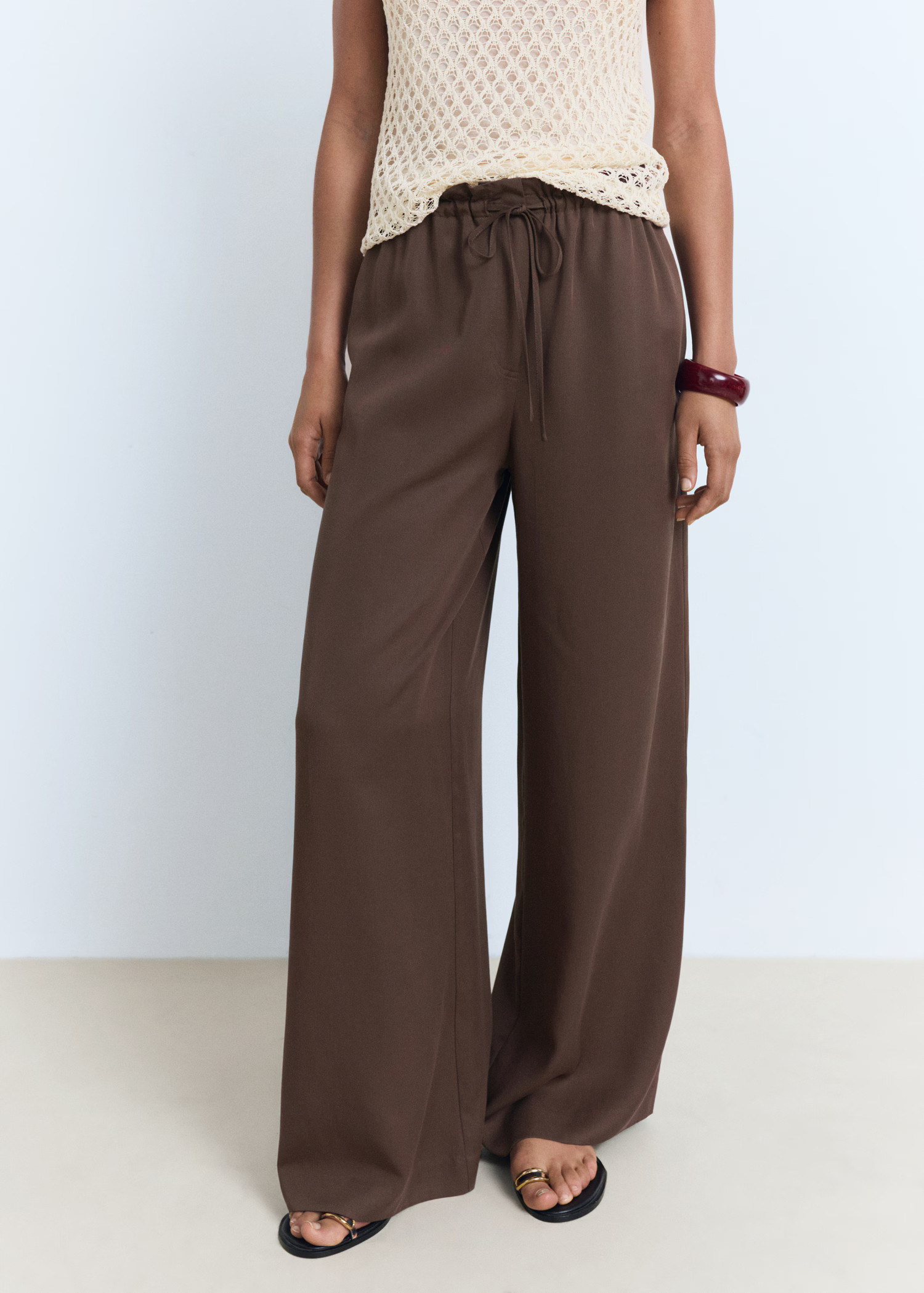 Lyocell wide leg trousers with drawstring - Women | MANGO United Kingdom | MANGO (UK)